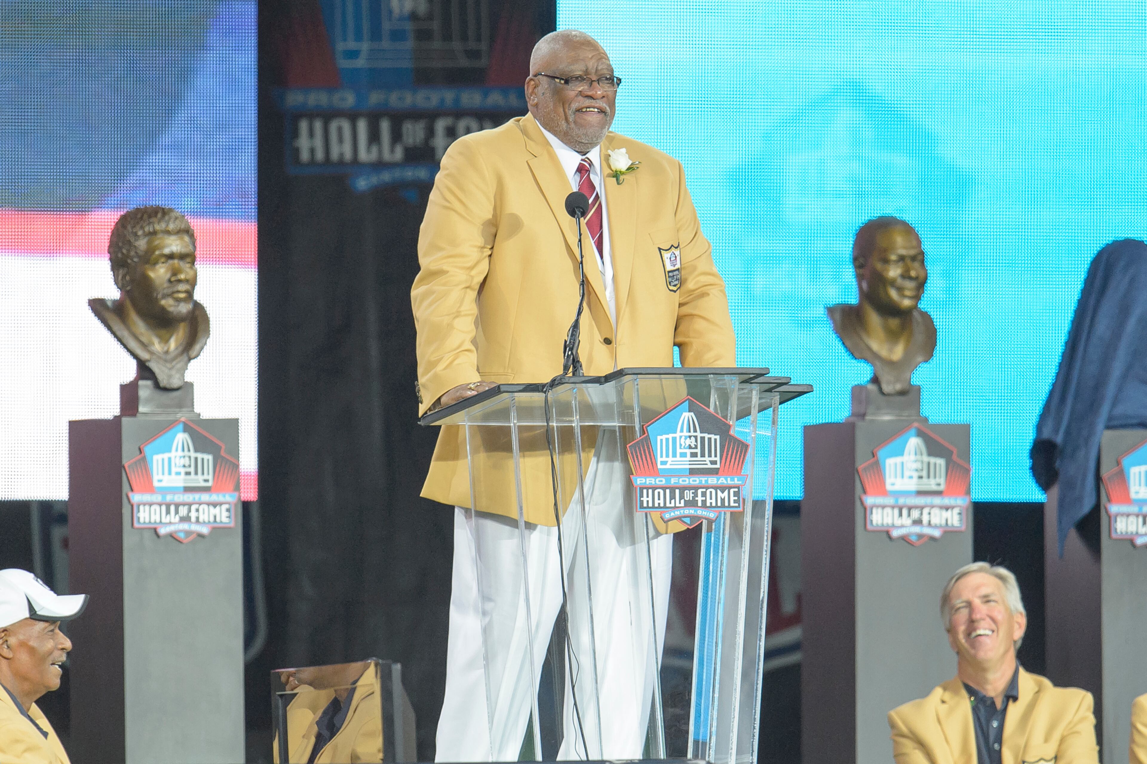 Former NFL defensive end Claude Humphrey gives his speech during the NFL Class of 2014 Pro Football Hall of Fame Enshrinement Ceremony at Fawcett Stadium on August 2, 2014 in Canton, Ohio. (Photo by Jason Miller/Getty Images)