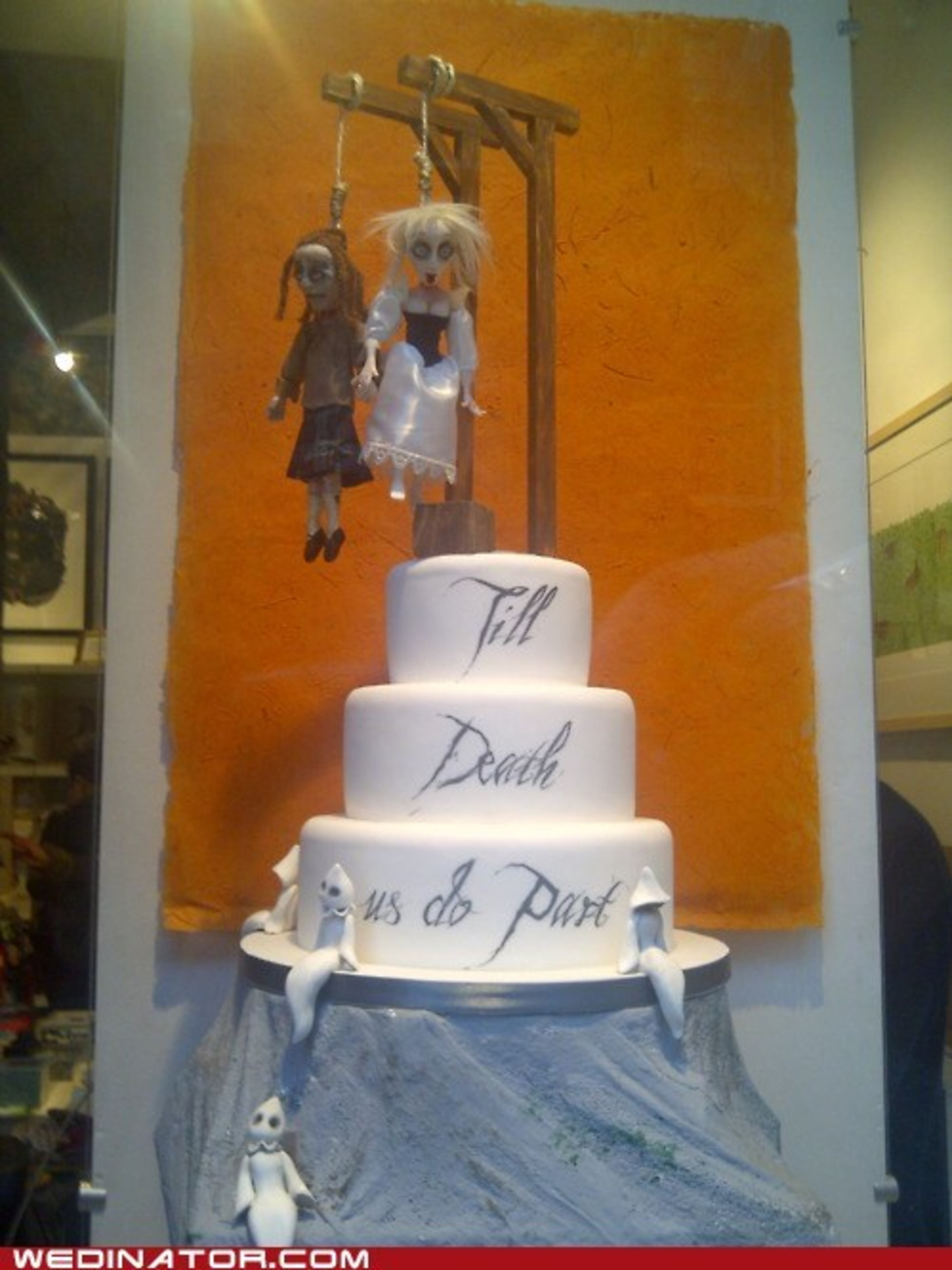 Here are some more unusual wedding cakes.