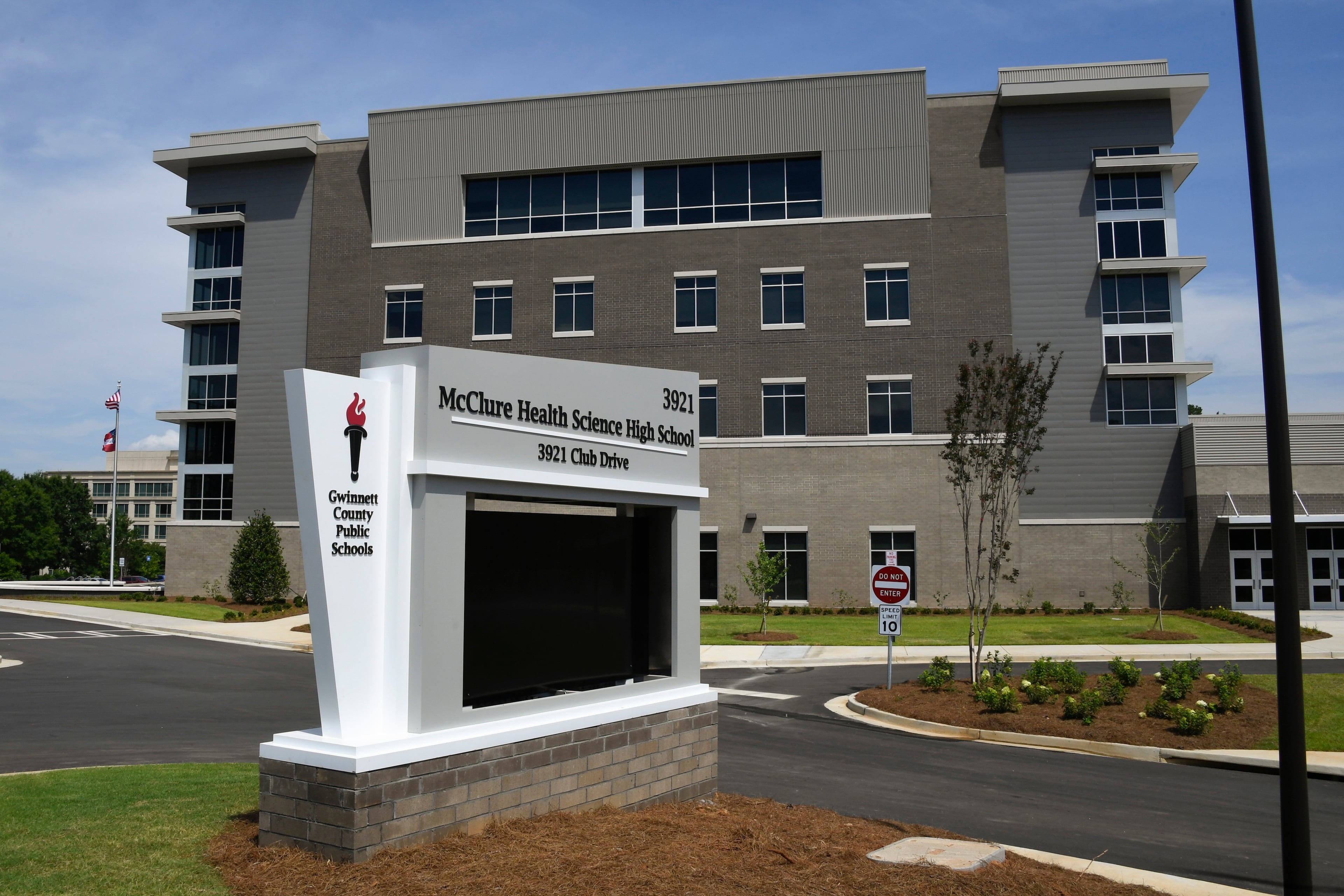 McClure Health Science High School is the newest Gwinnett County High School. We tour the facilities and talk to school board and administrators about the need for this school and expectations.
JOHN AMIS / SPECIAL TO THE AJC