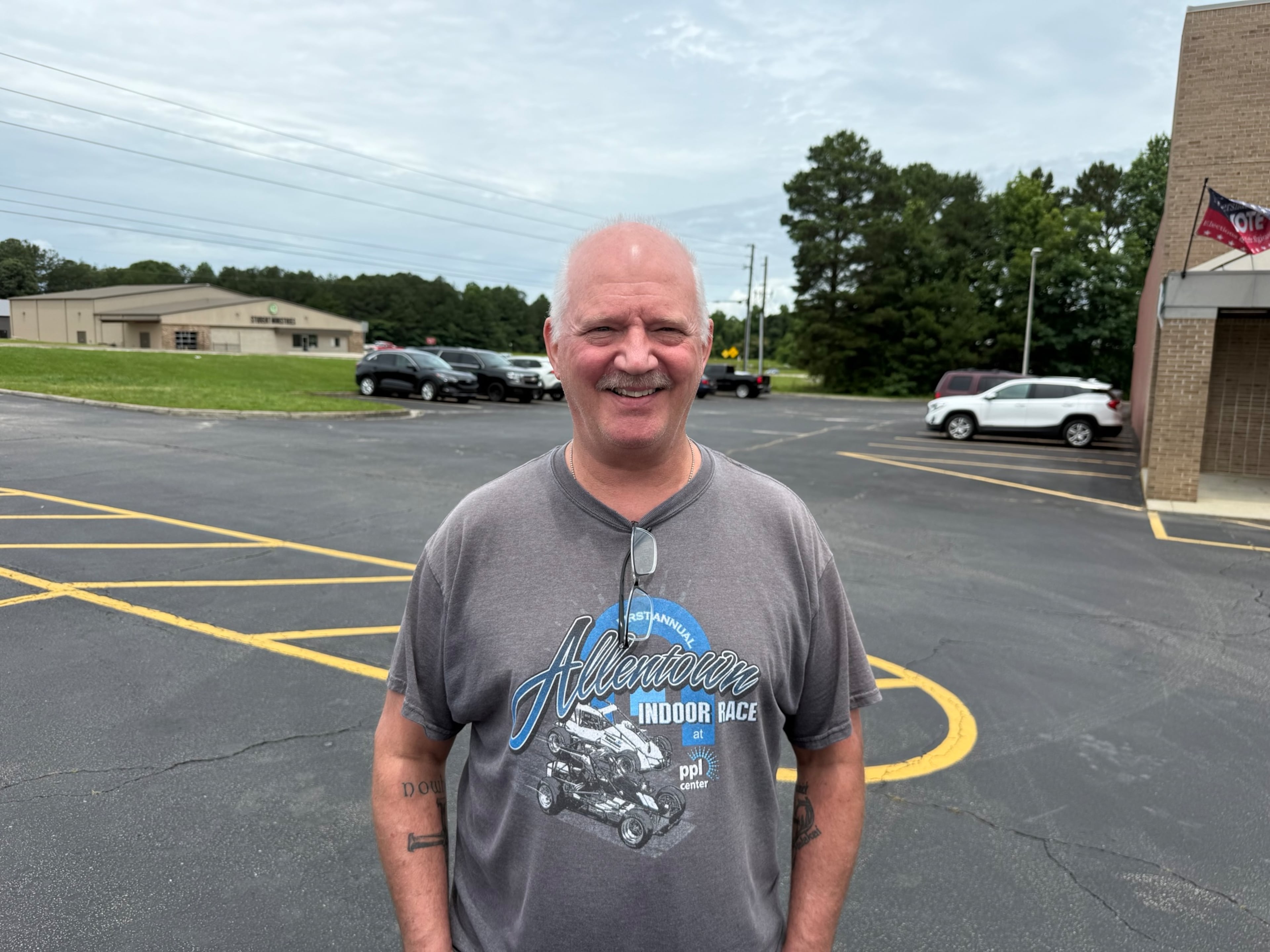 Mike Bernadyn cast his ballot in Habersham County on Monday, June 8, for Rick Jackson. (Greg Bluestein/AJC)
