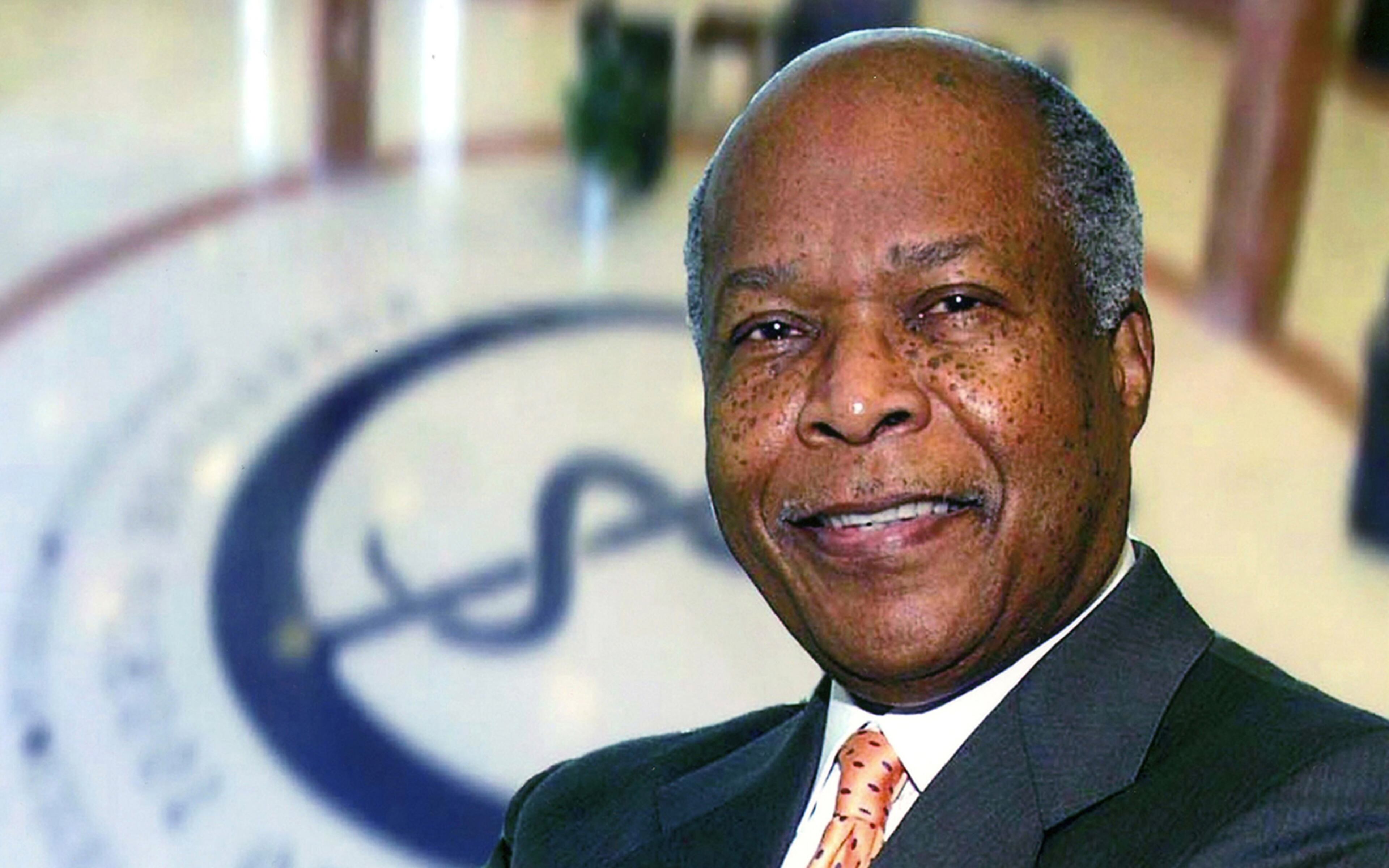 Louis Wade Sullivan: A 1954 Morehouse College graduate, Louis Wade Sullivan is the former secretary of the U.S. Department of Health and Human Services and the founding dean of the Morehouse School of Medicine.