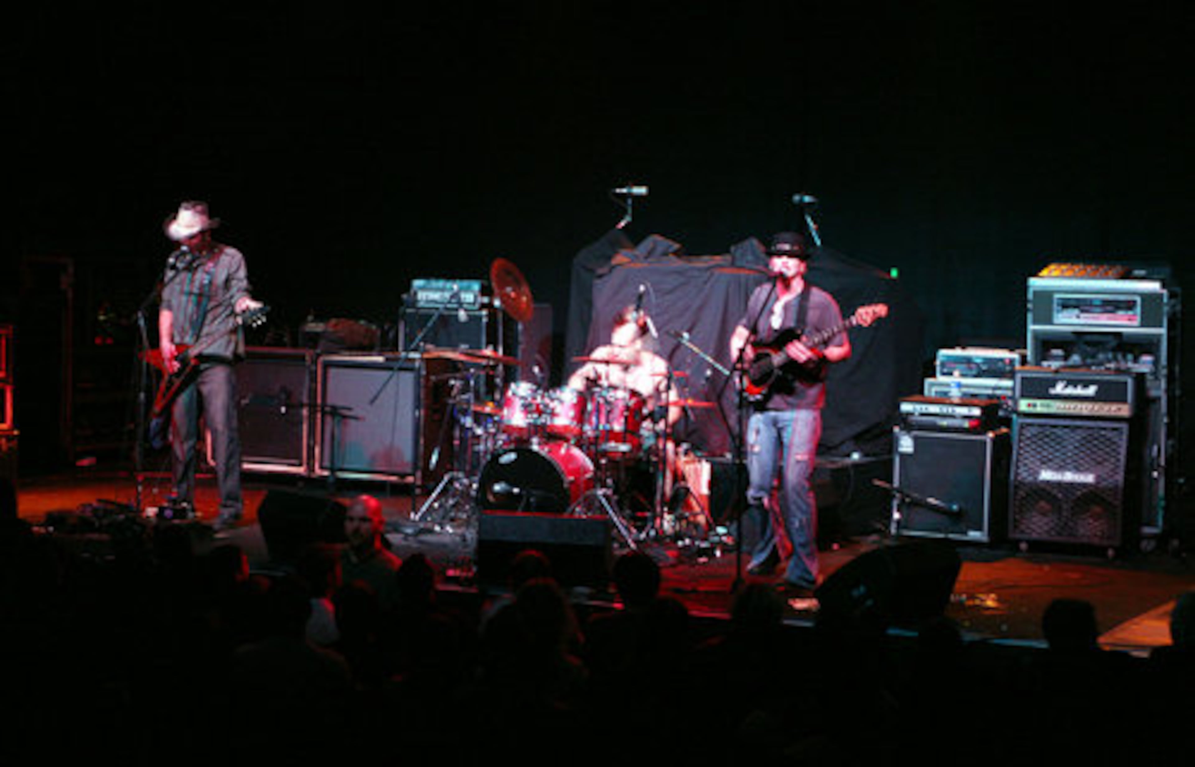 Hard rockers Sevendust headlined a sold out show featuring four Atlanta bands Jan. 14, 2009 at Center Stage Theatre. The show was part of the 2nd annual Georgia Music Concert Series with proceeds benefiting the NARAS Music Education Program. Dear Enemy, The Hot Rods and Holdcell also performed. Here, Holdcell opens up the show.