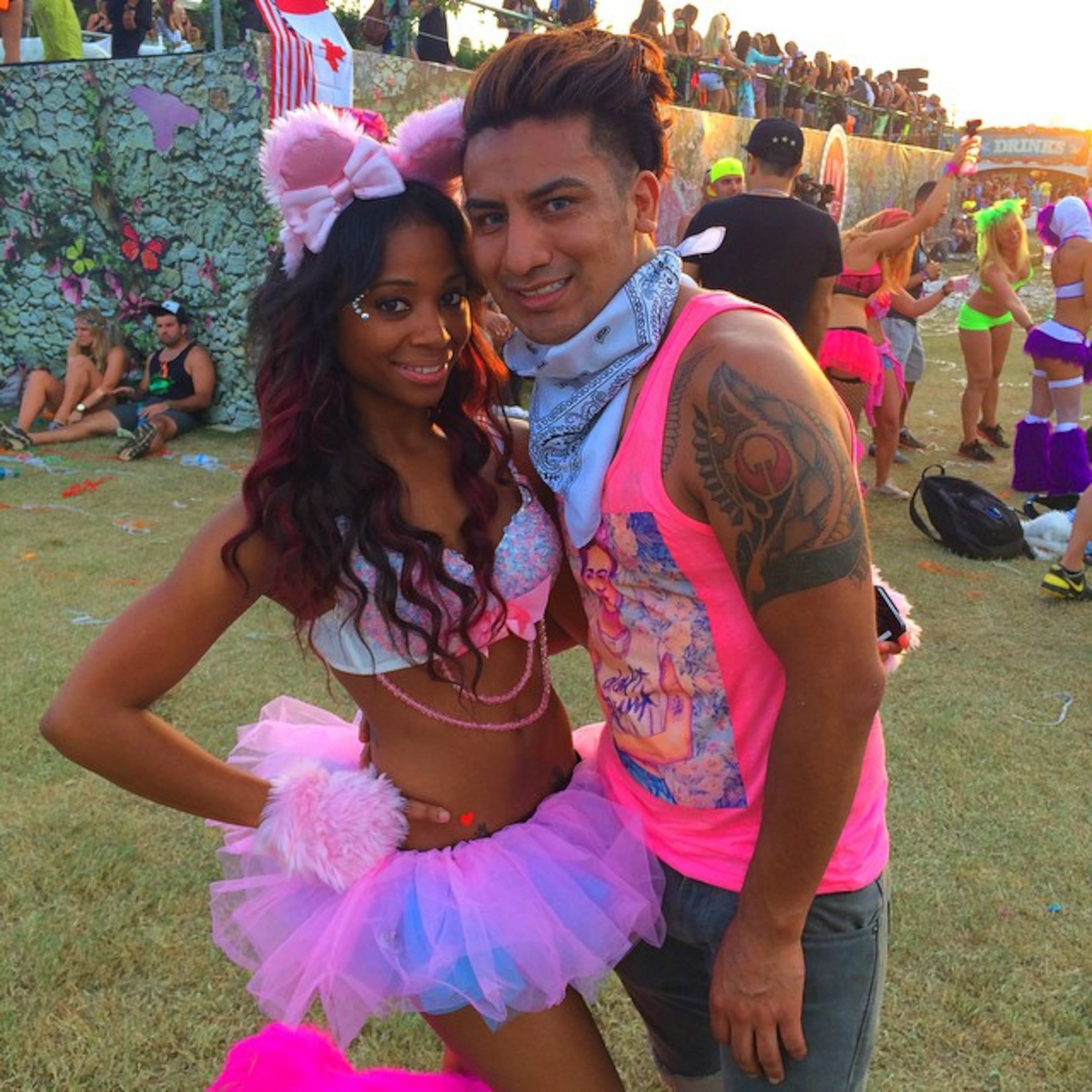 rosuver: Great times. #TomorrowWorld
