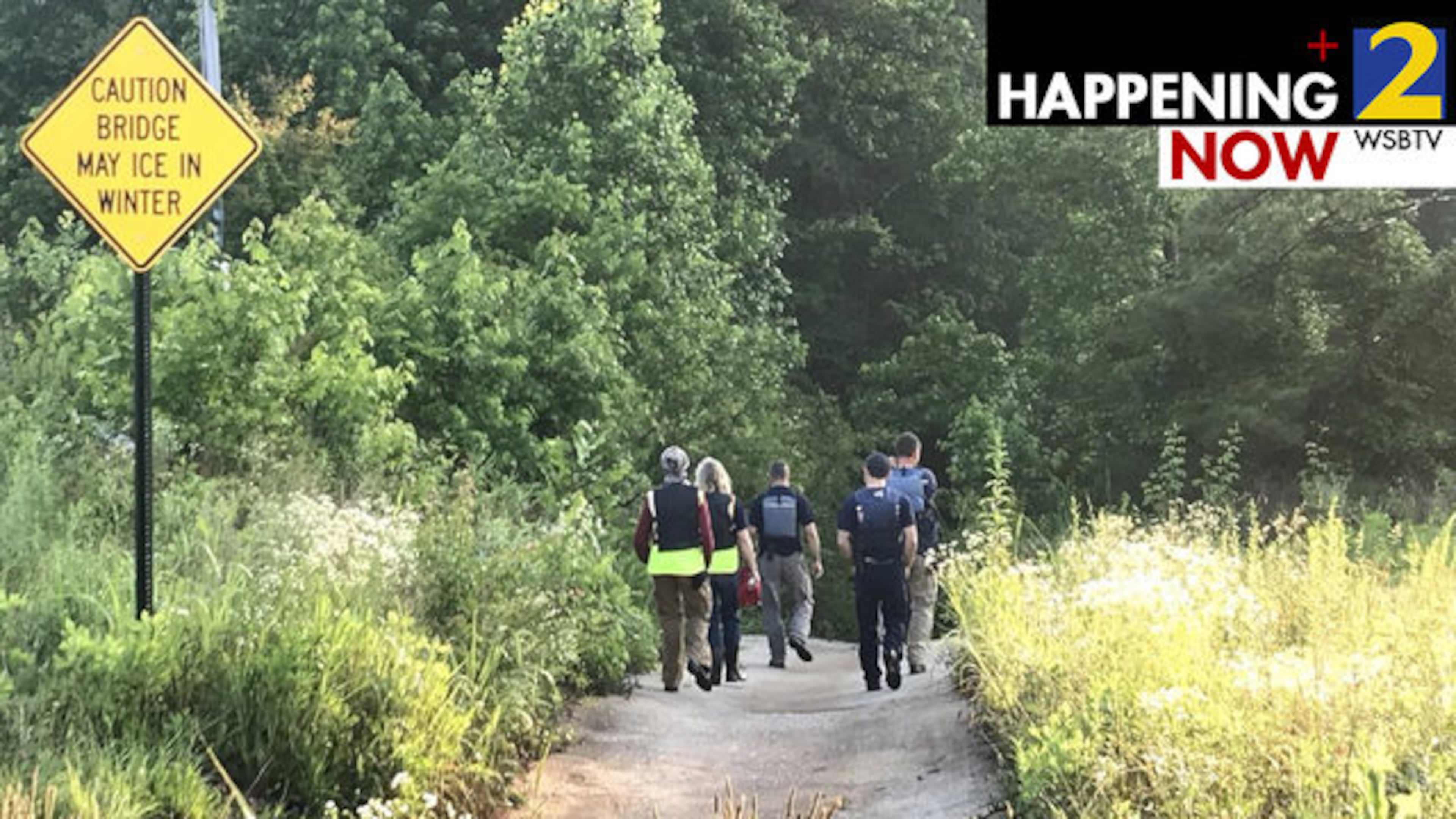 Crews resumed their search early Monday for two teens who vanished in the water in Oconee County.</p>