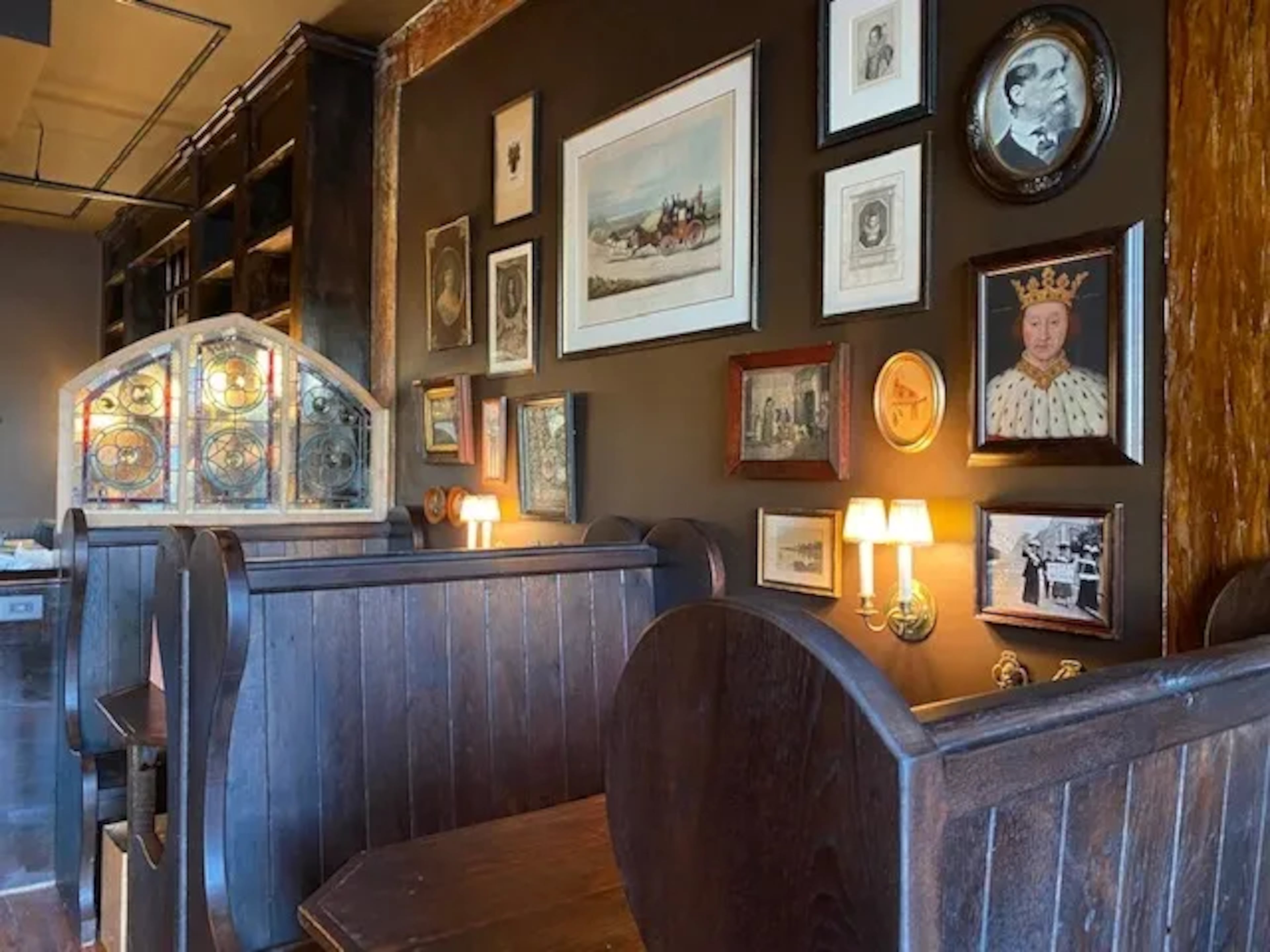 Interior of Hart & Crown tavern in Madison, Georgia. (Courtesy of Mad Hospitality)