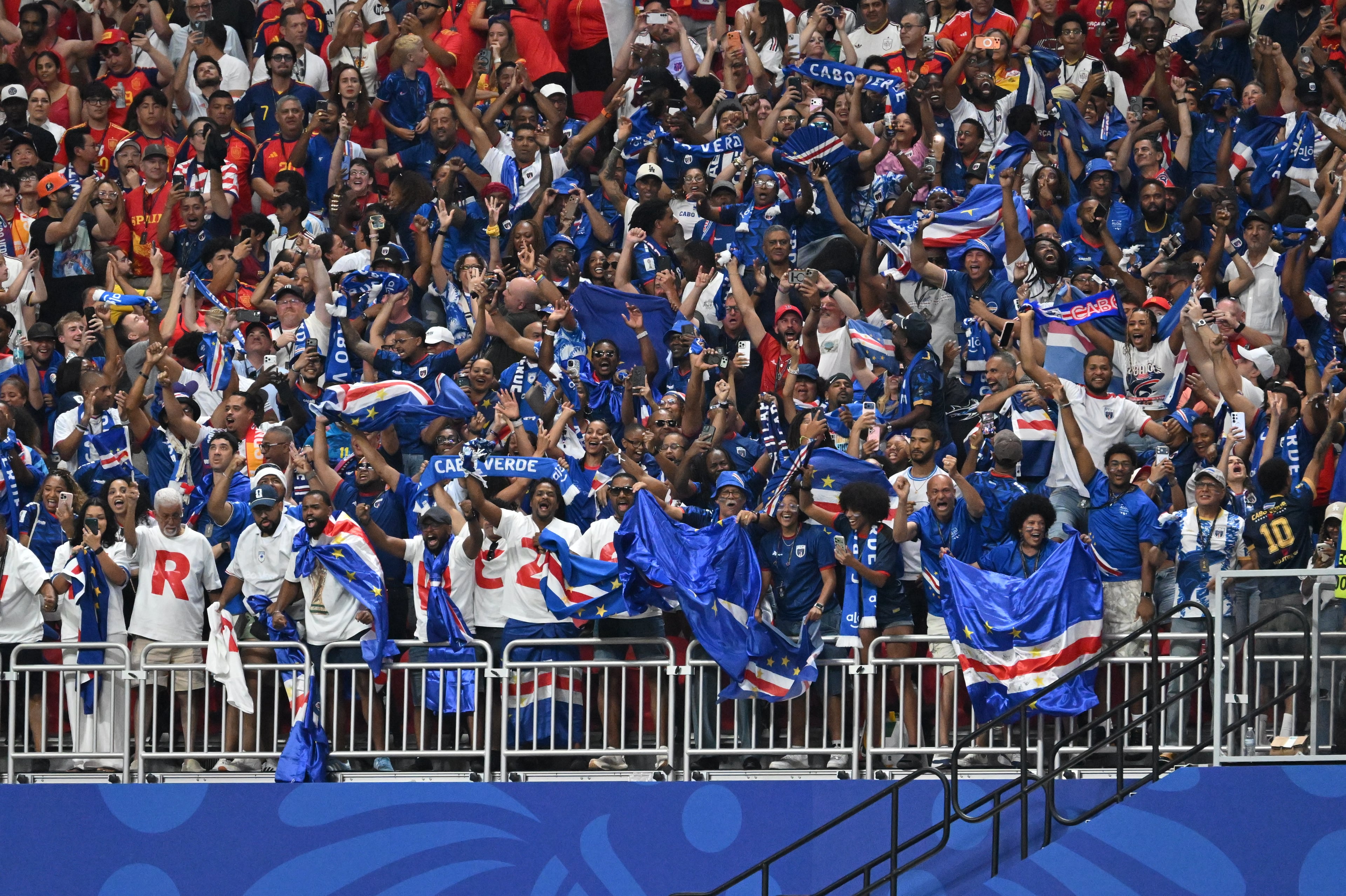 Cape Verde fans celebrate a 0-0 draw with Spain in Group H match at Atlanta Stadium (Mercedes-Benz Stadium) on Monday, June 15, 2026. (Hyosub Shin/AJC)