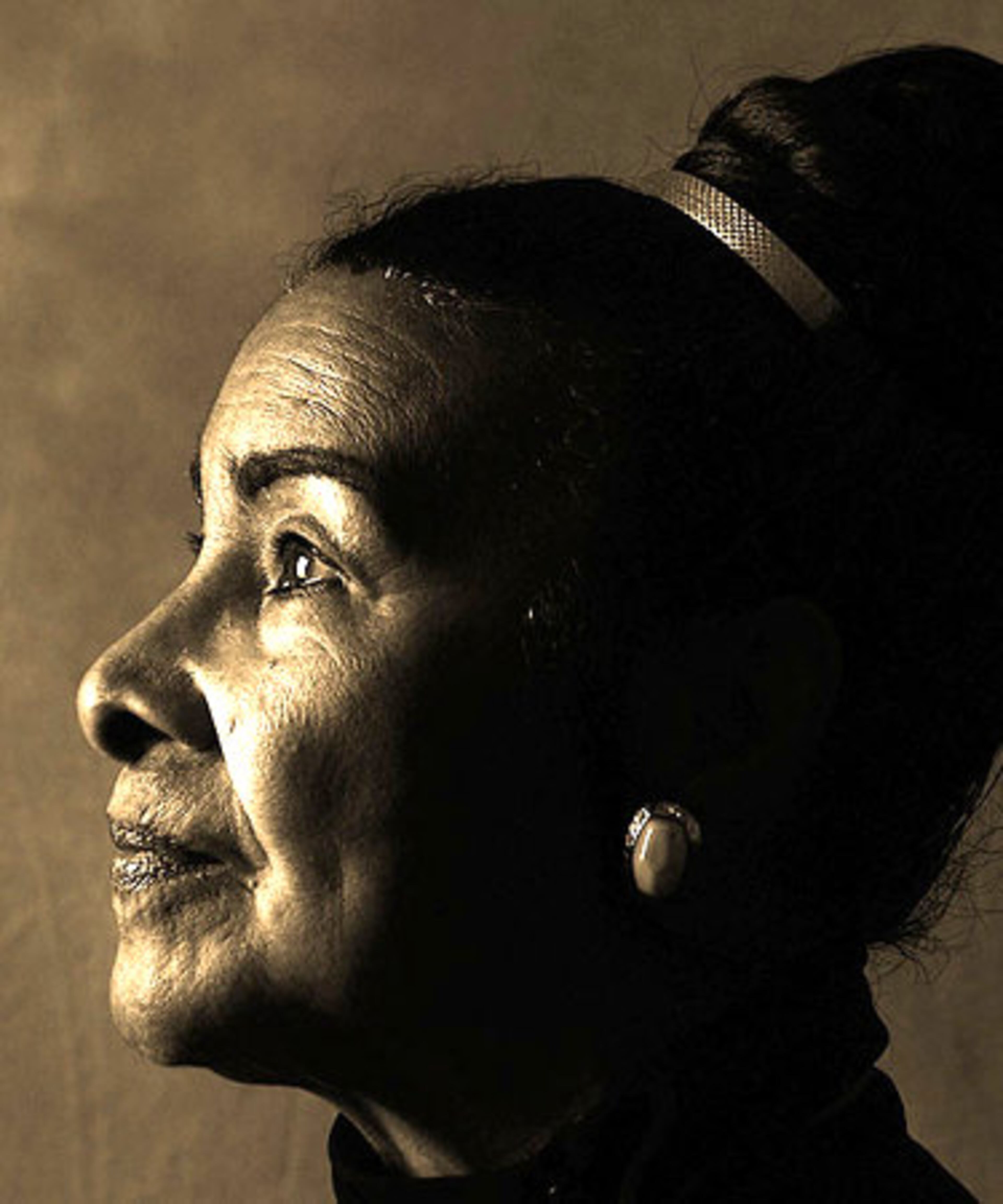 "Sir, is there anything you can do about his jaw?" Xernona Clayton said she questioned the mortician. Clayton recalls pulling out powders, mixing up a little roux and toning down King's wound as his casket lay in Spelman College.