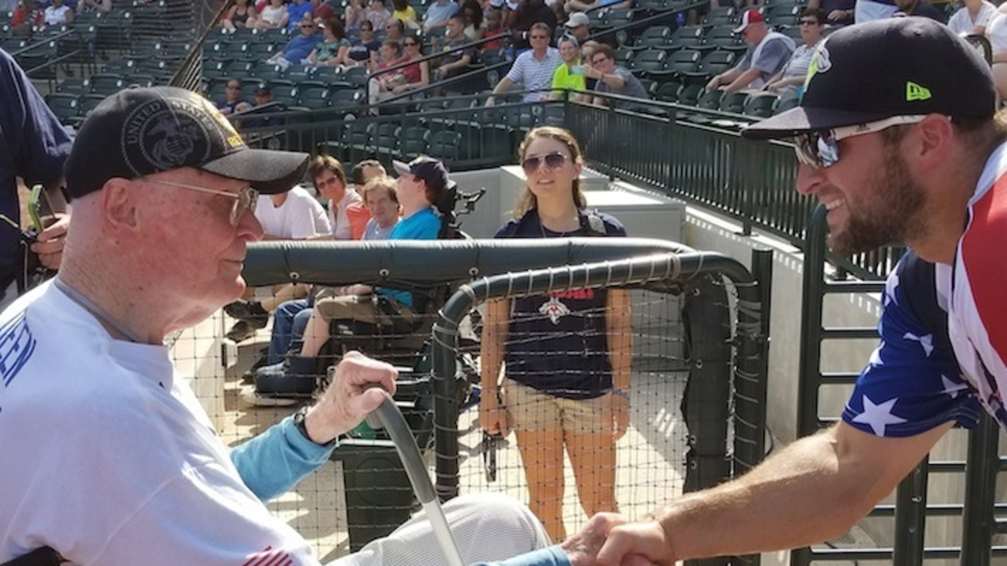 Tim Tebow interacts with fans at his team's Memorial Day game in Columbia, S.C. (George Diaz/Orlando Sentinel/TNS)