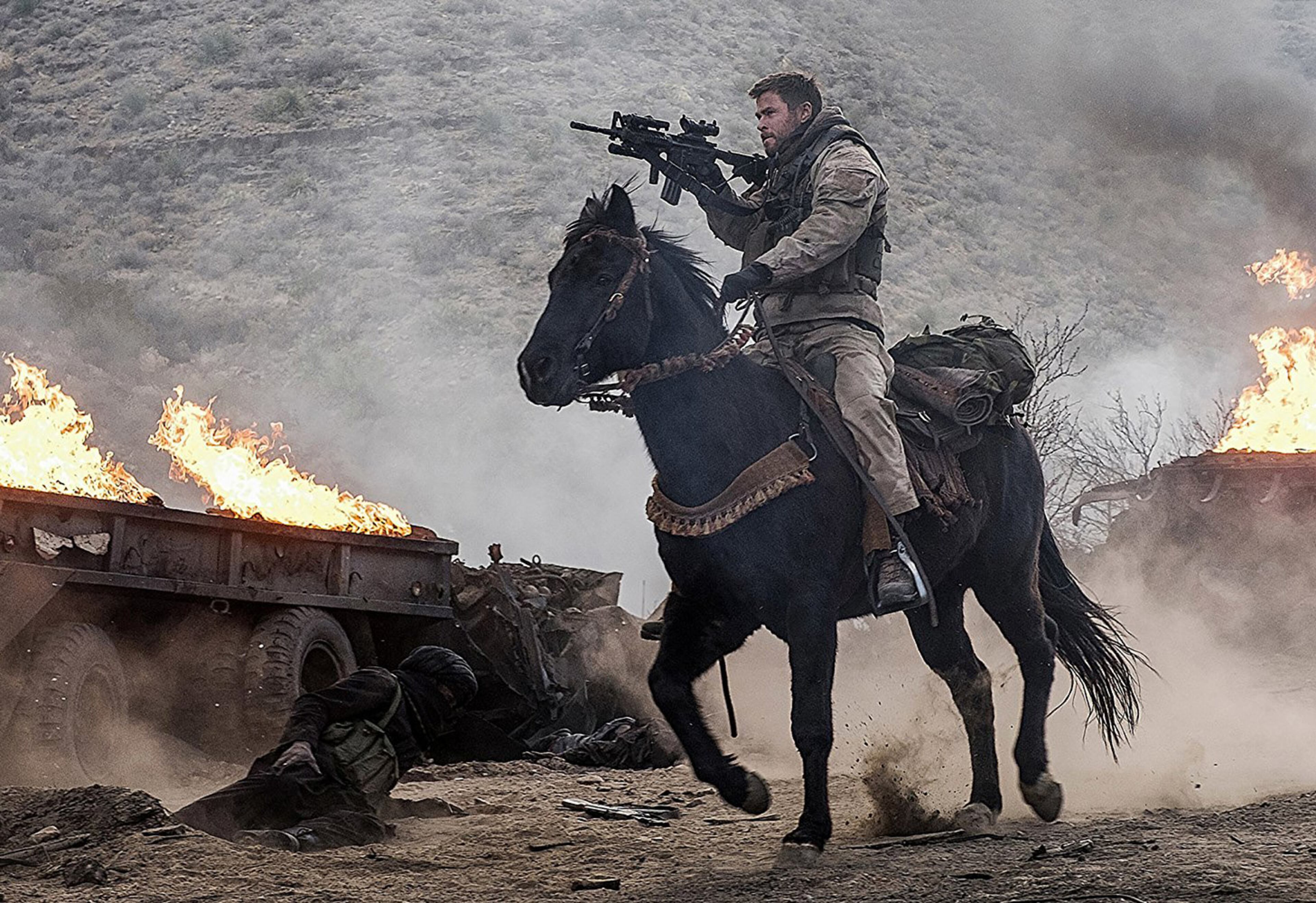 Chris Hemsworth in "12 Strong." Photo: Warner Bros. Entertainment