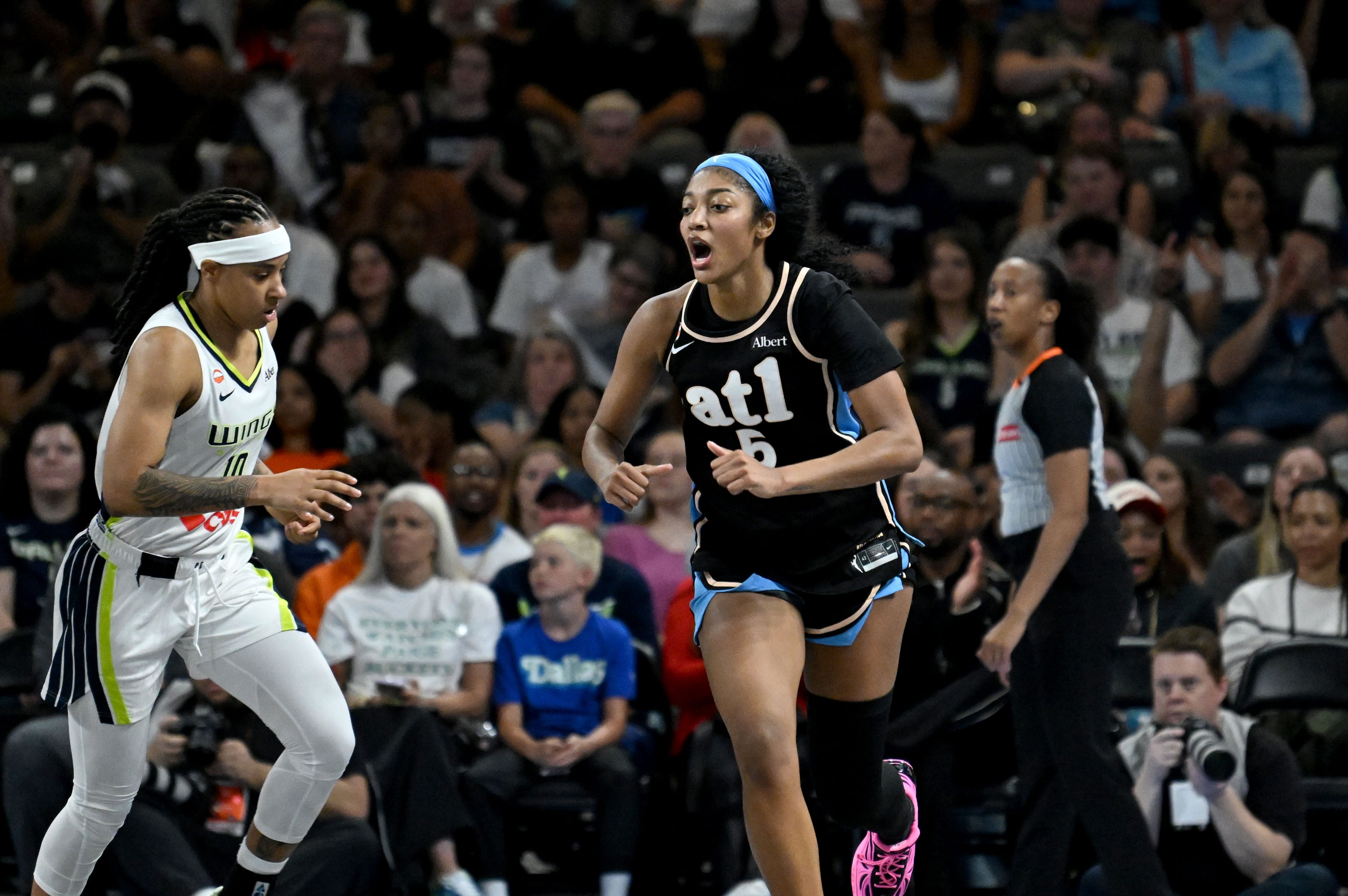 Atlanta Dream vs. Dallas Wings