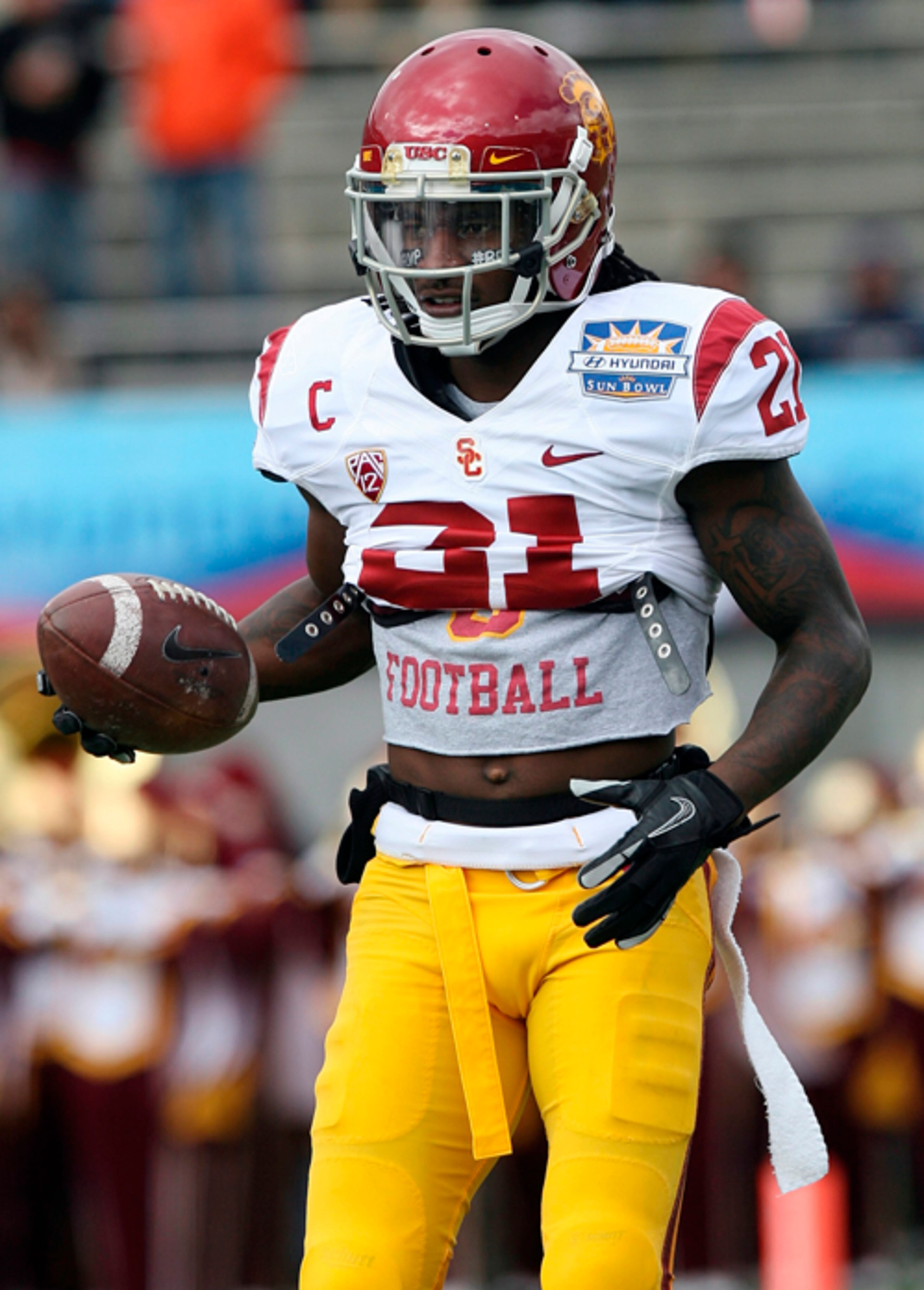 Southern California cornerback Nickell Robey warms up before the Sun Bowl.