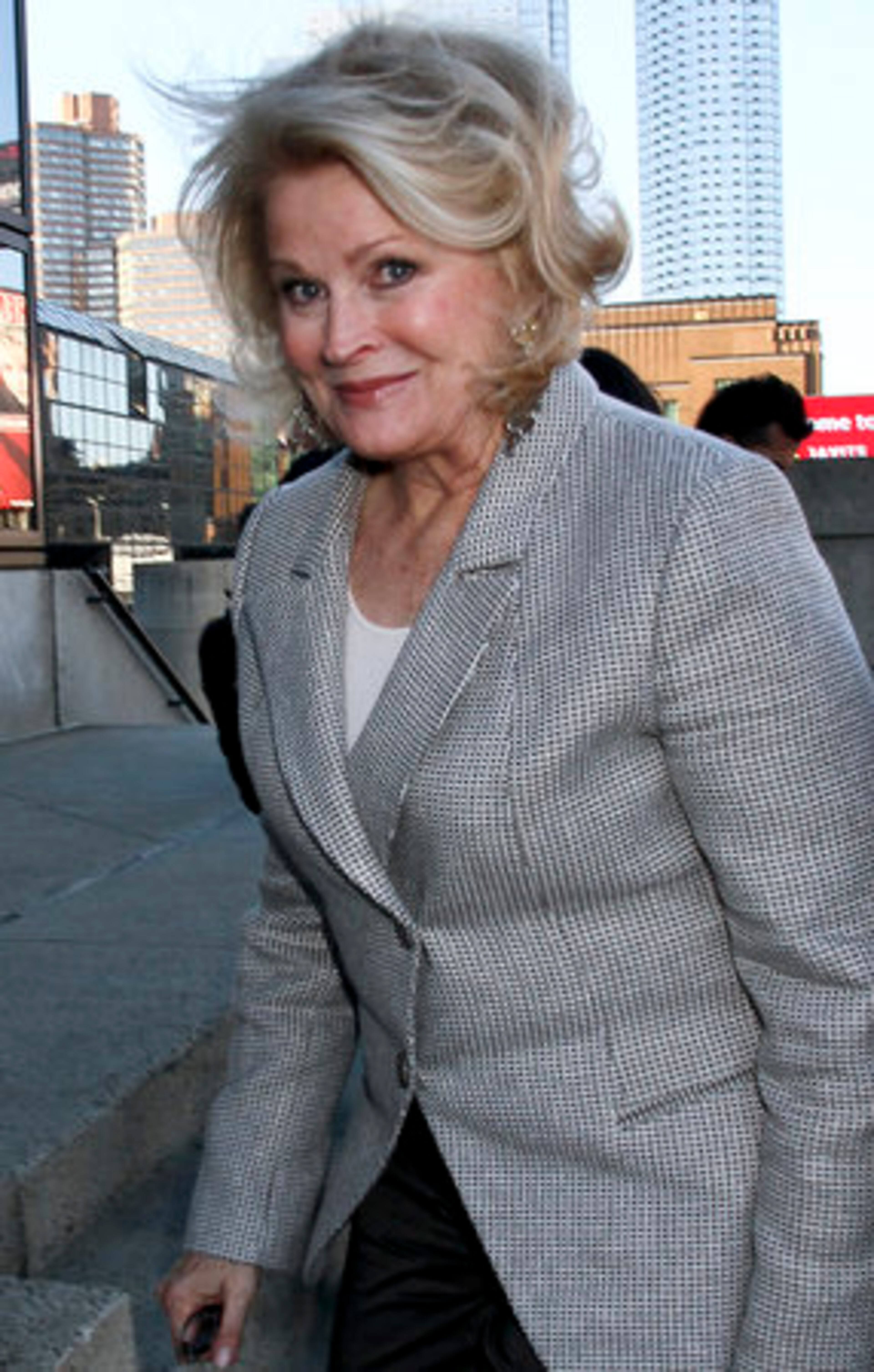 Actress Candice Bergen arrives.