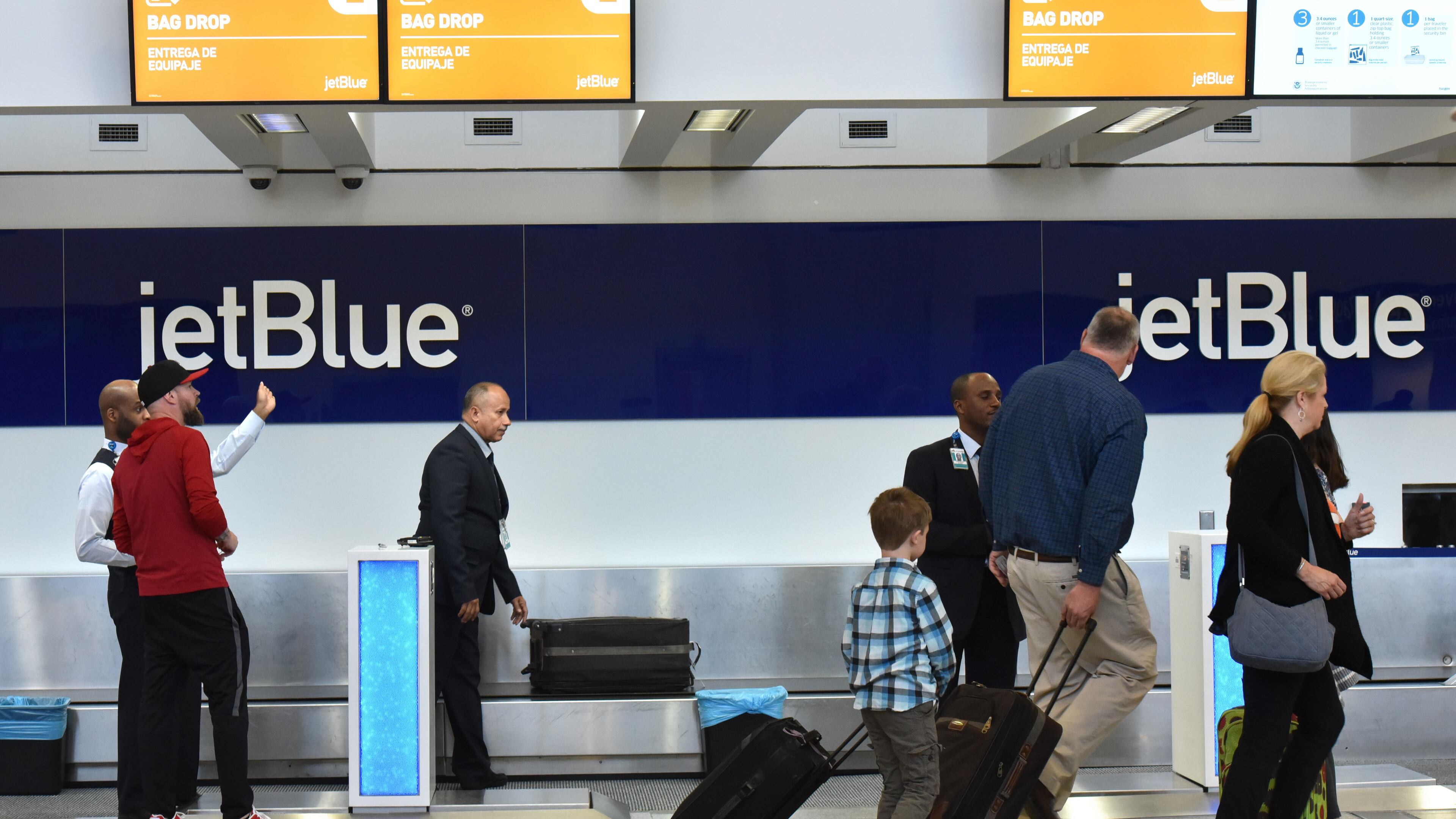 HYOSUB SHIN / HSHIN@AJC.COM