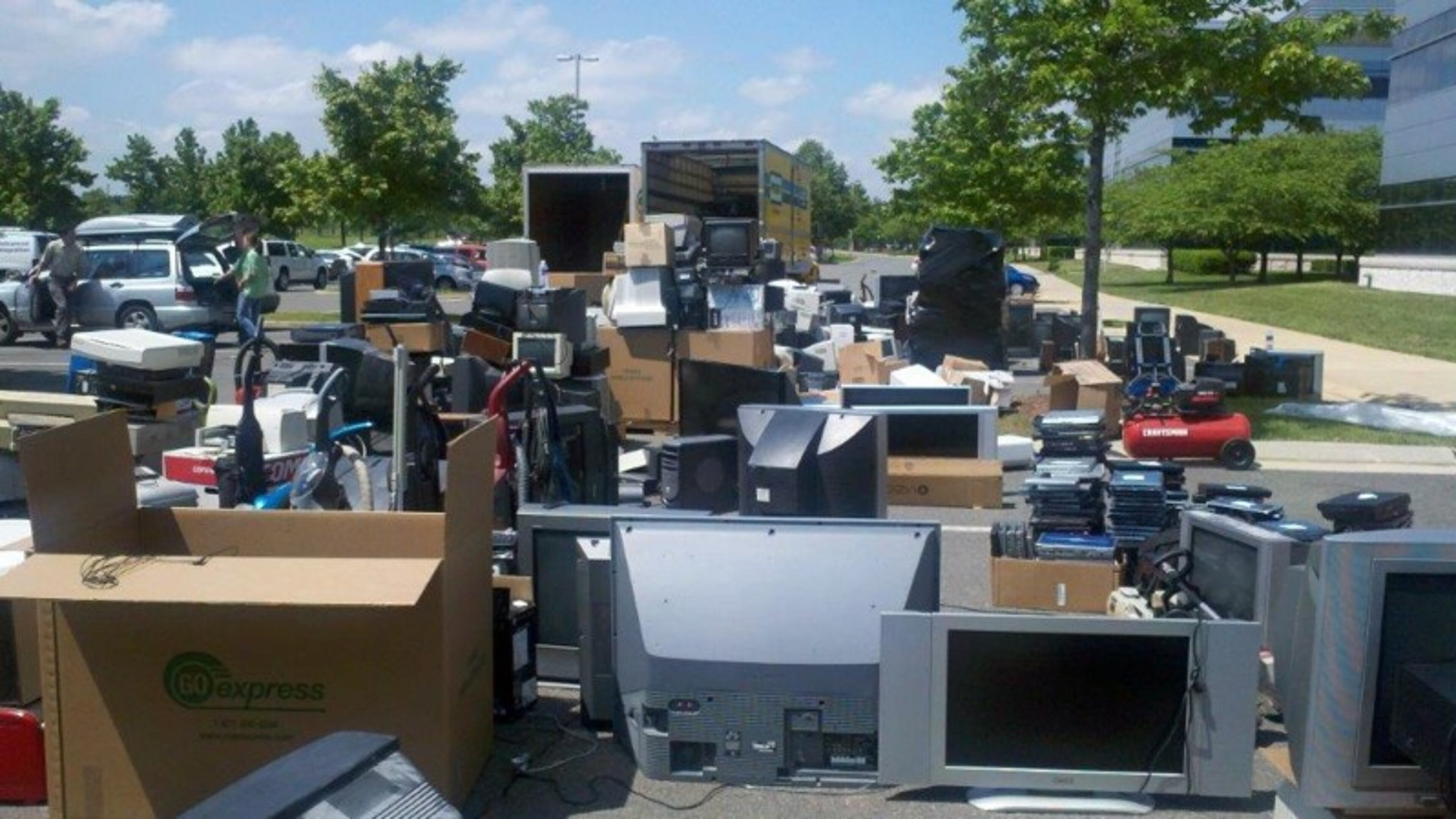 Alpharetta will accept old electronics and documents for shredding from 8:30 a.m. to noon Saturday, Oct. 17, at the Department of Public Works. AJC FILE