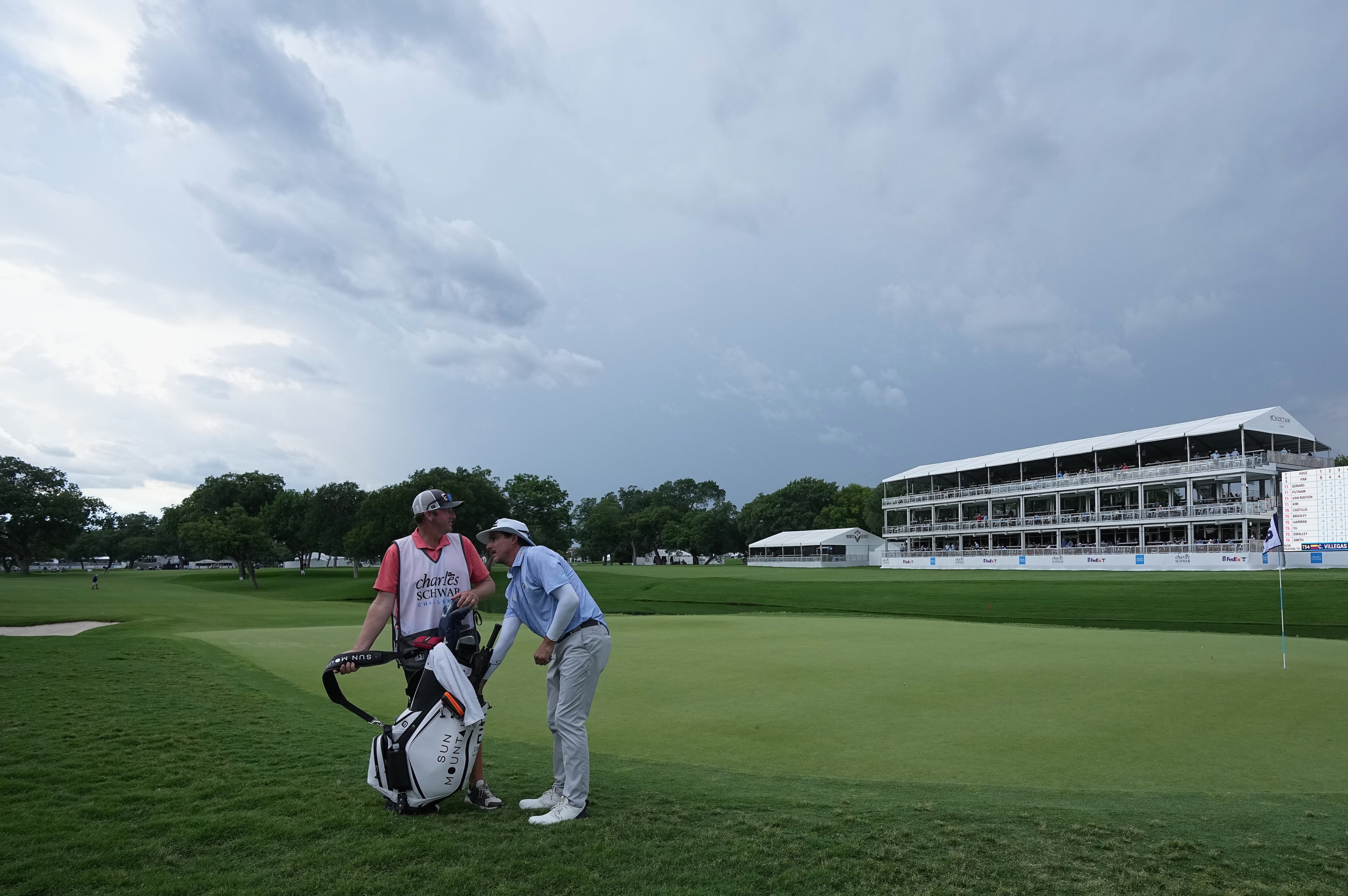 Colonial Golf