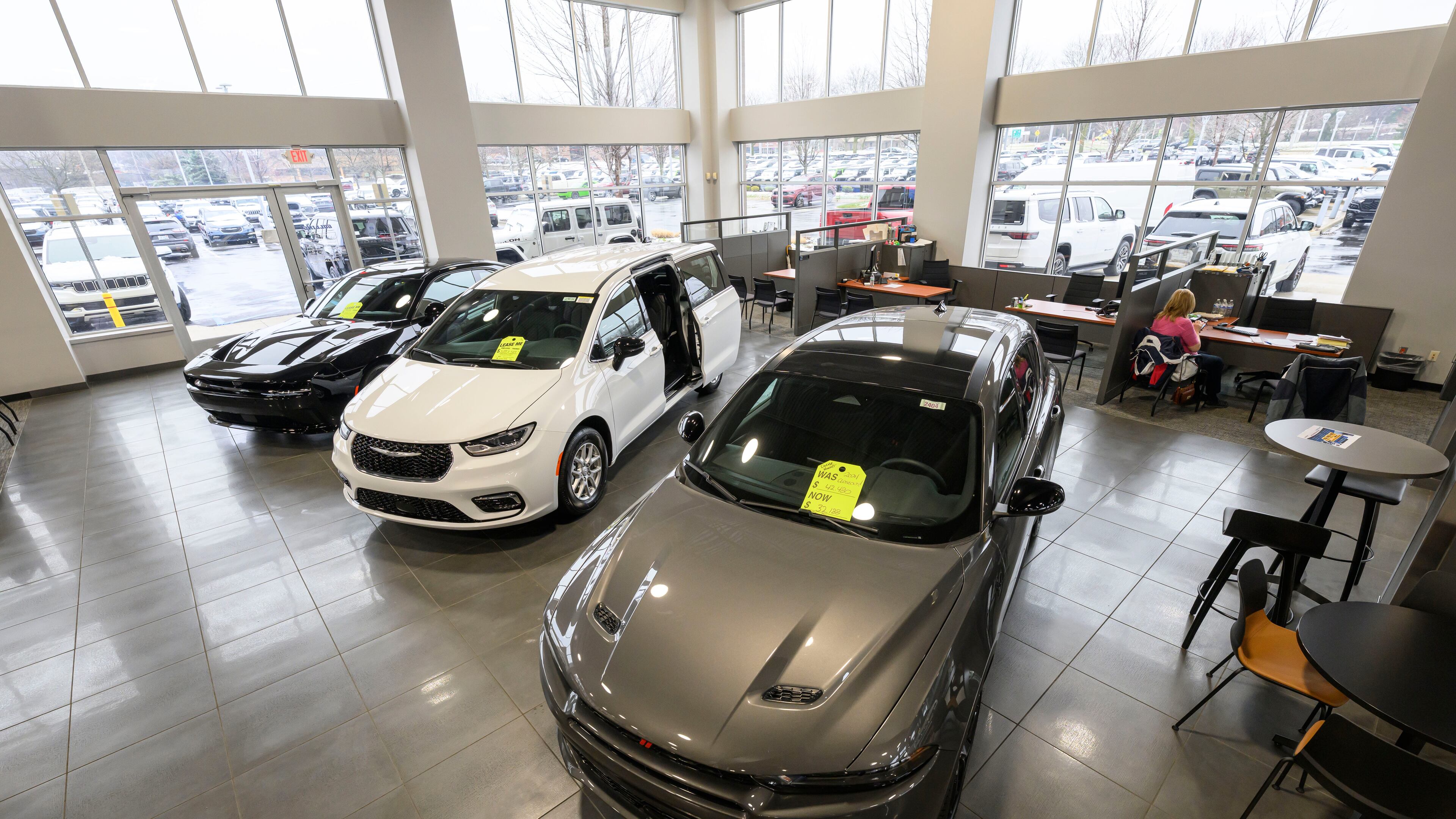 Ultralong 84-month loans make new cars look budget-friendly. The real price shows up in interest and negative equity. (David Guralnick/The Detroit News/TNS)