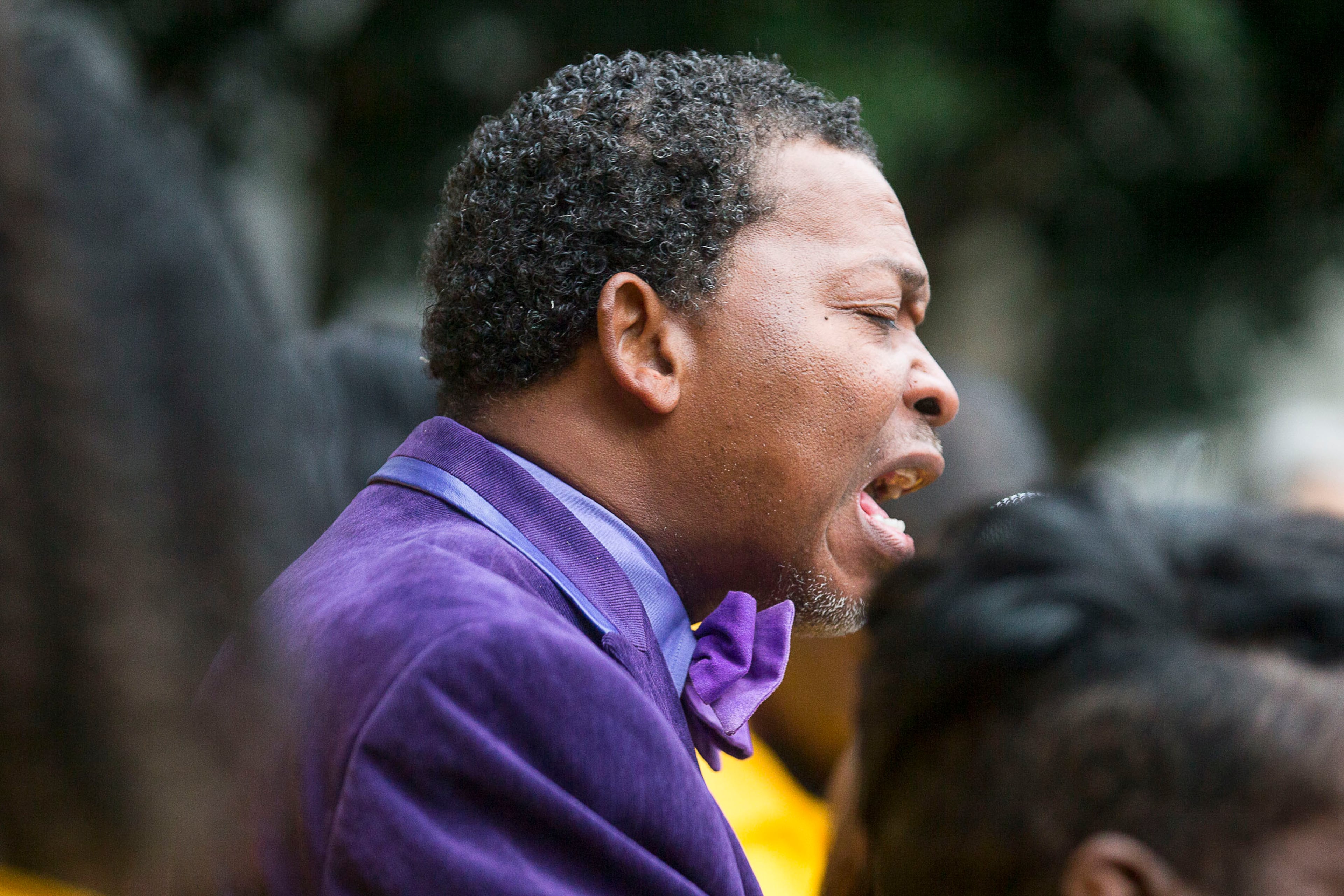 10/31/2019 -- Decatur, Georgia -- Rev. Steven Dial of Rainbow Park Baptist Church prays for the DeKalb County police department during a DeKalb County NAACP prayer vigil outside of the DeKalb County courthouse, Wednesday, October 31, 2019. People gathered outside of the courthouse to pray for the family of Anthony Hill, the DeKalb County justice system and the DeKalb County Police Department. (Alyssa Pointer/Atlanta Journal Constitution)