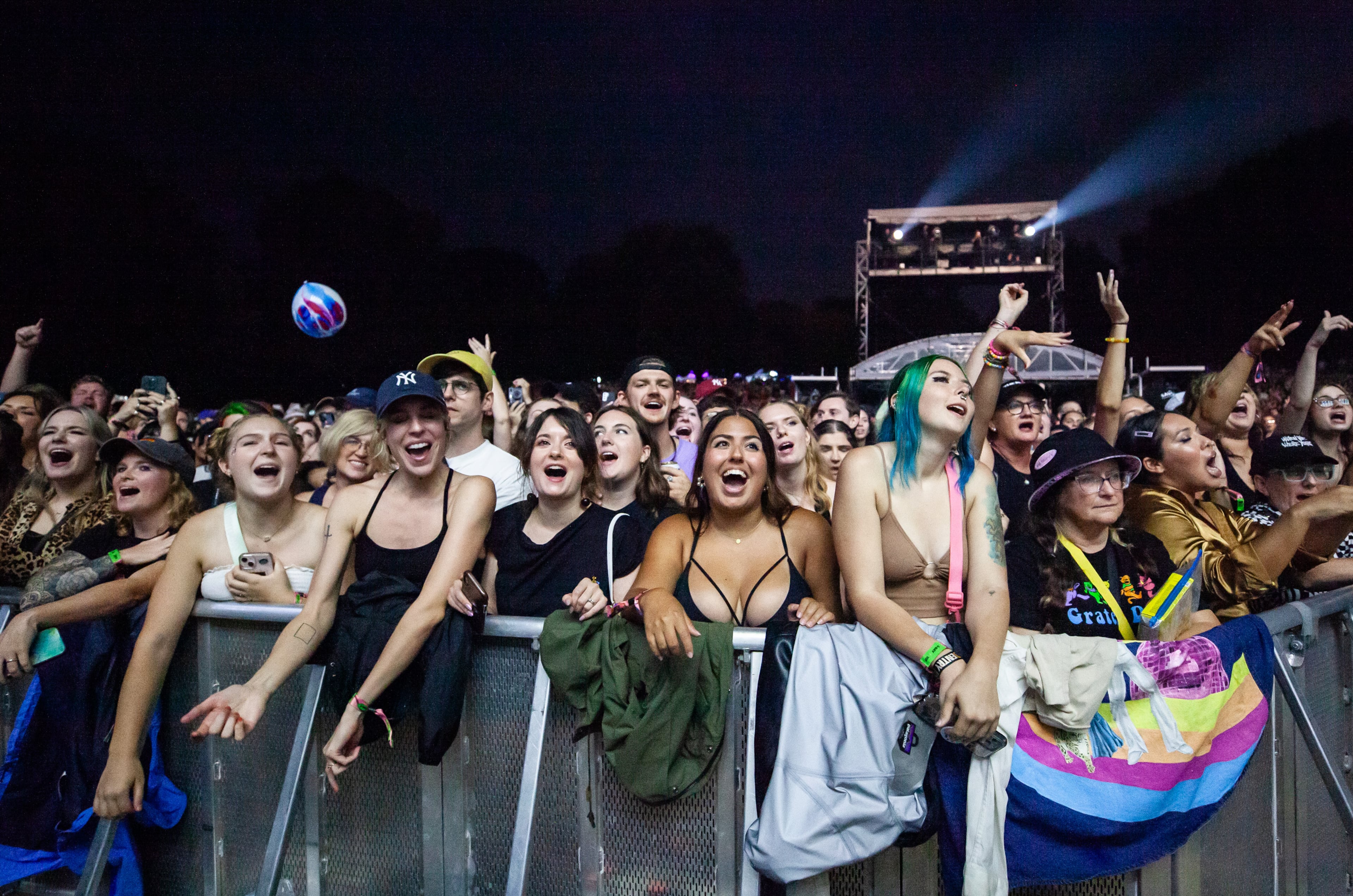 Atlanta, Ga: The 1975, led by frontman Matty Healy, launched into funky rock to a most enthusiastic crowd. Photo taken Saturday, September 16, 2023 at Piedmont Park. (RYAN FLEISHER FOR THE ATLANTA JOURNAL-CONSTITUTION)