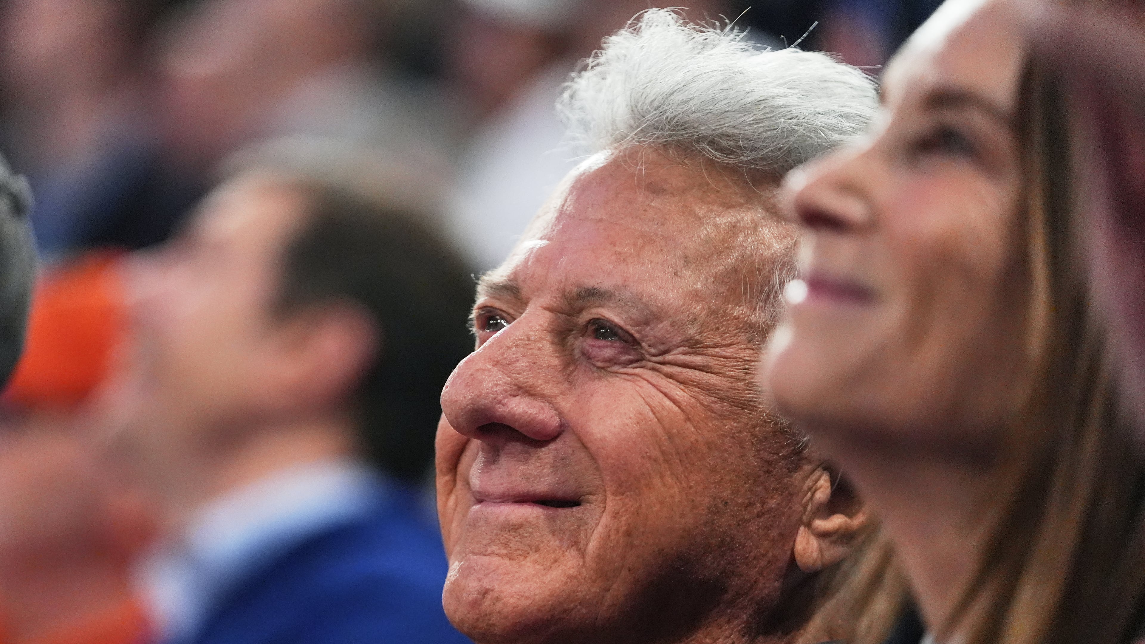 FILE -Dustin Hoffman reacts during the first half of Game 2 in the Eastern Conference finals NBA basketball playoffs series, May 21, 2026, in New York. (AP Photo/Frank Franklin II, File)