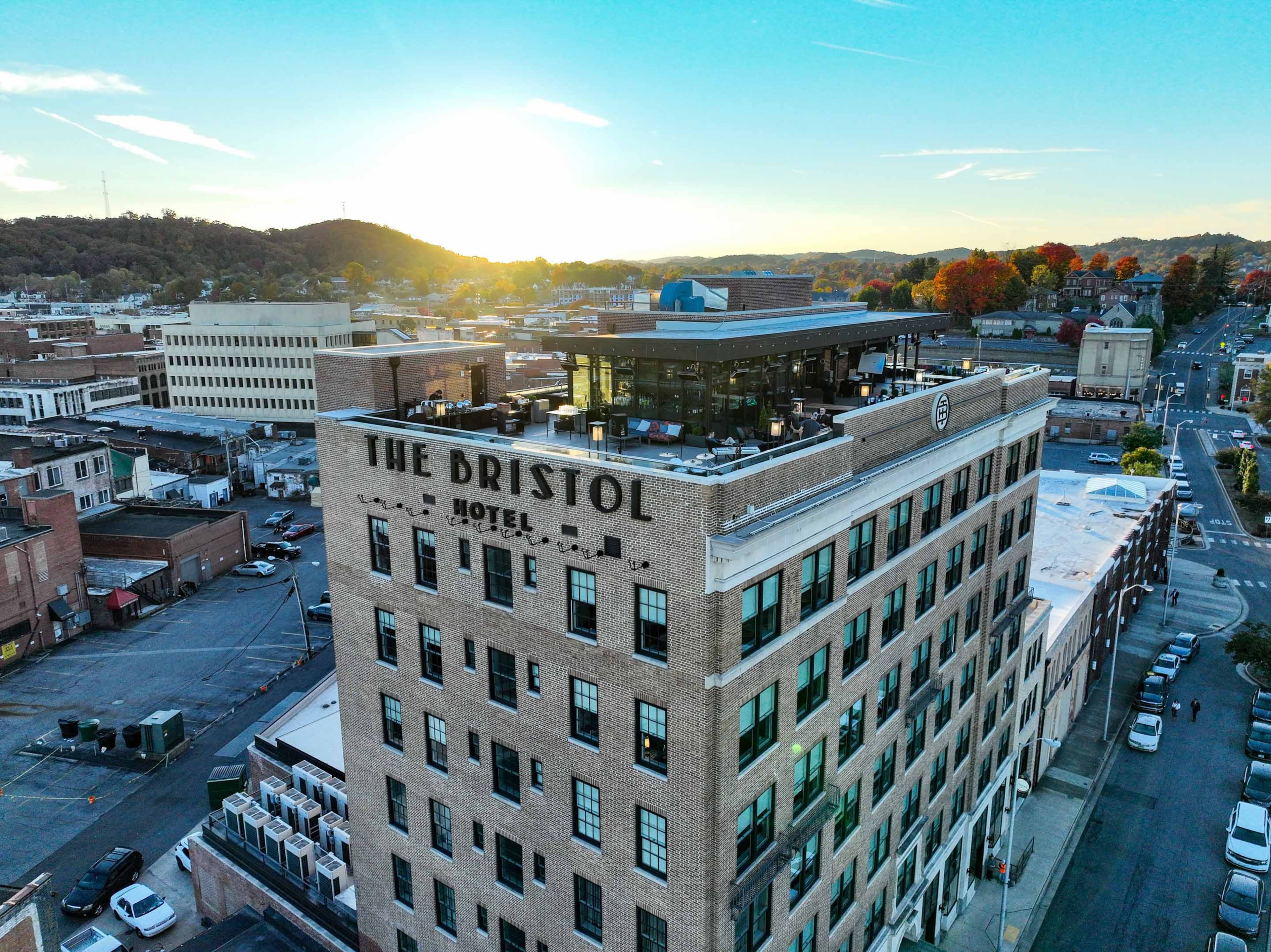 The LUMAC rooftop bar at The Bristol Hotel features views of the Bristol sign and the Smoky Mountains.
(Courtesy of The Bristol Hotel)