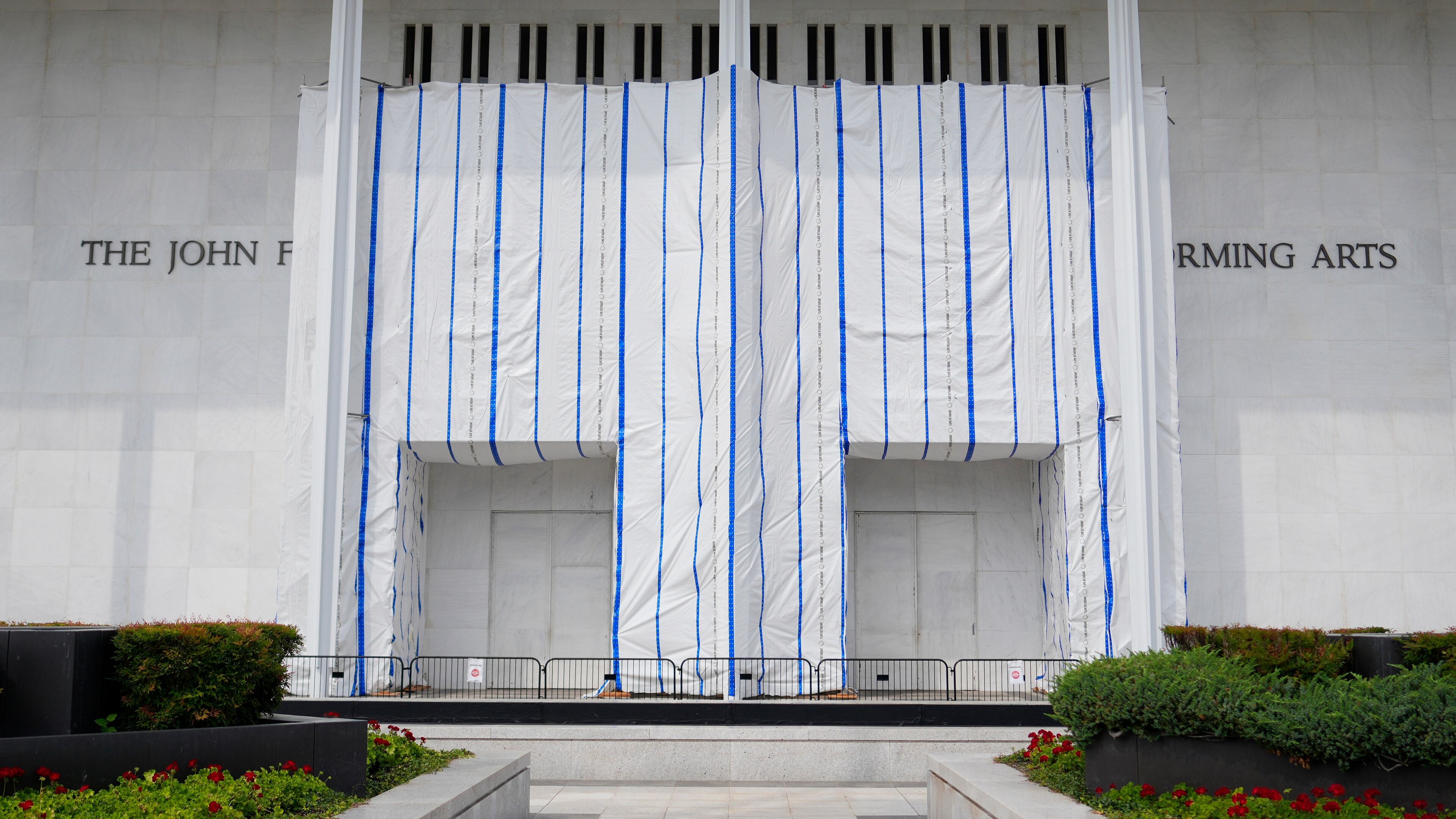 The exterior of the Kennedy Center is seen, Thursday, Aug. 27, 2026 in Washington. (Photo/Pablo Martinez Monsivais)