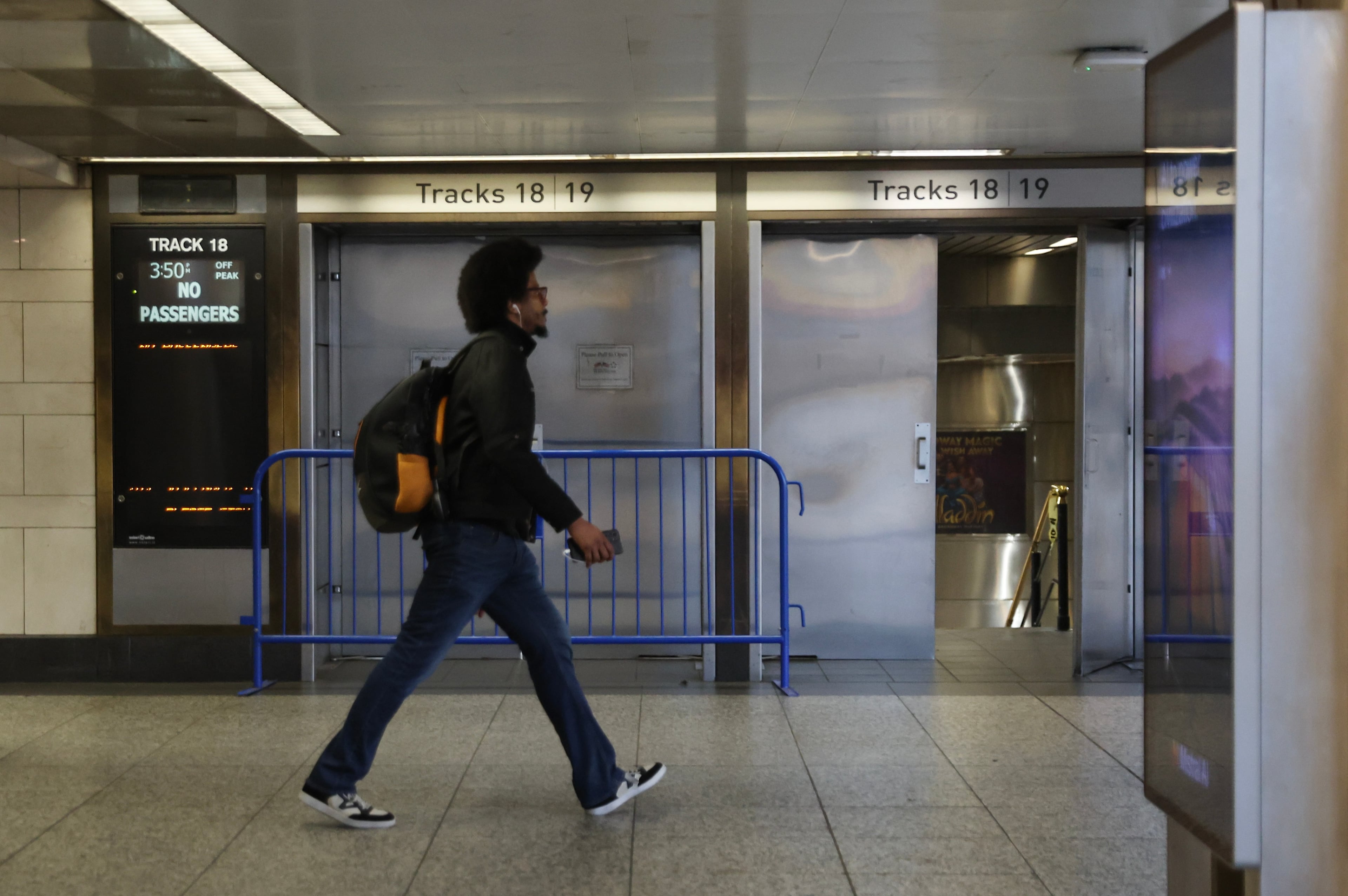 APTOPIX Long Island Rail Road Strike