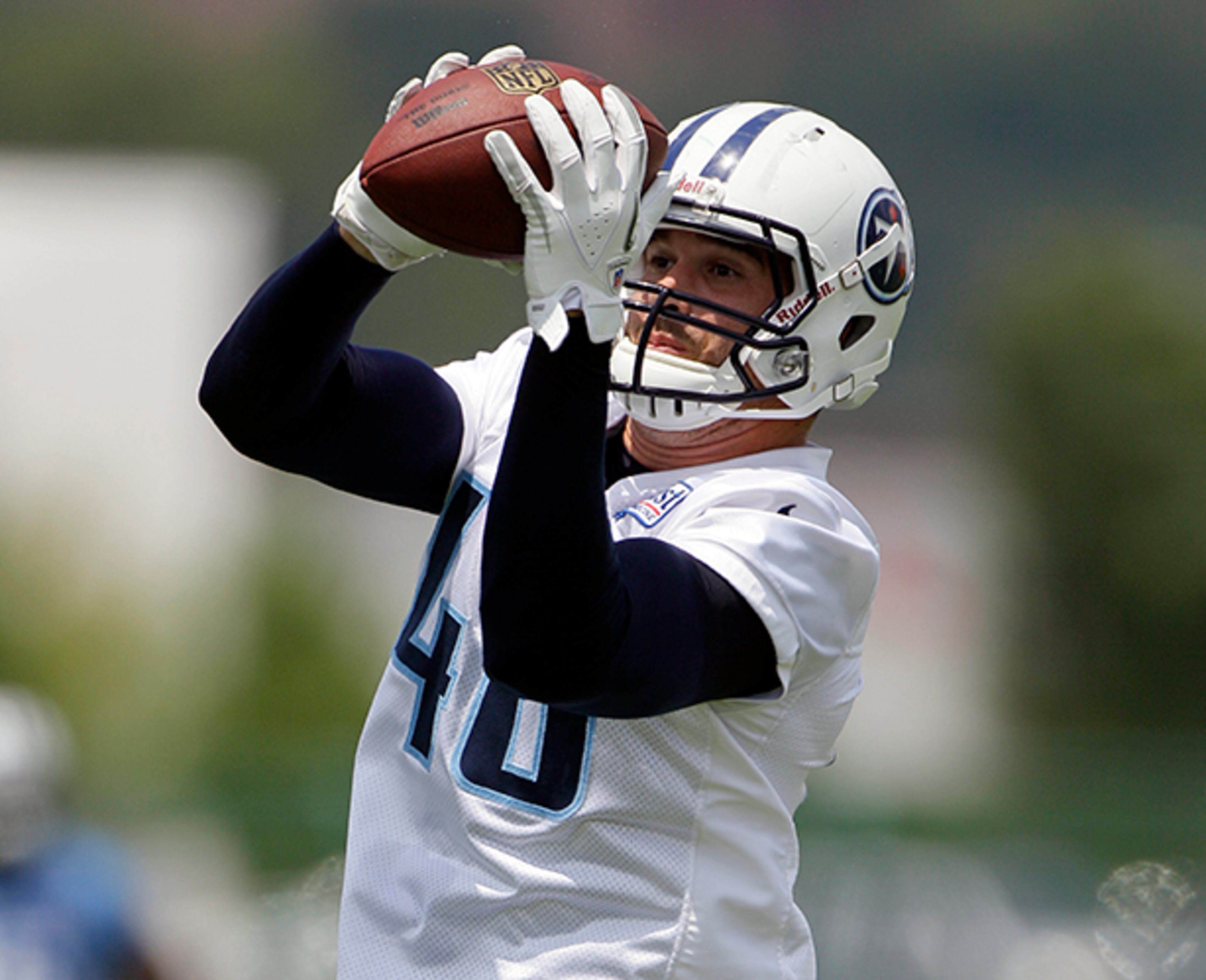 Tennessee Titans tight end Brandon Barden was arrested following a roll-over drunken driving crash in in Lincolnton - about 35 miles northwest of Augusta. A Lincoln County Sheriff's report says 23-year-old Barden lost control of a truck carrying two other passengers on Feb. 23, and crashed into a ditch. The report says the truck flipped and landed on its side.