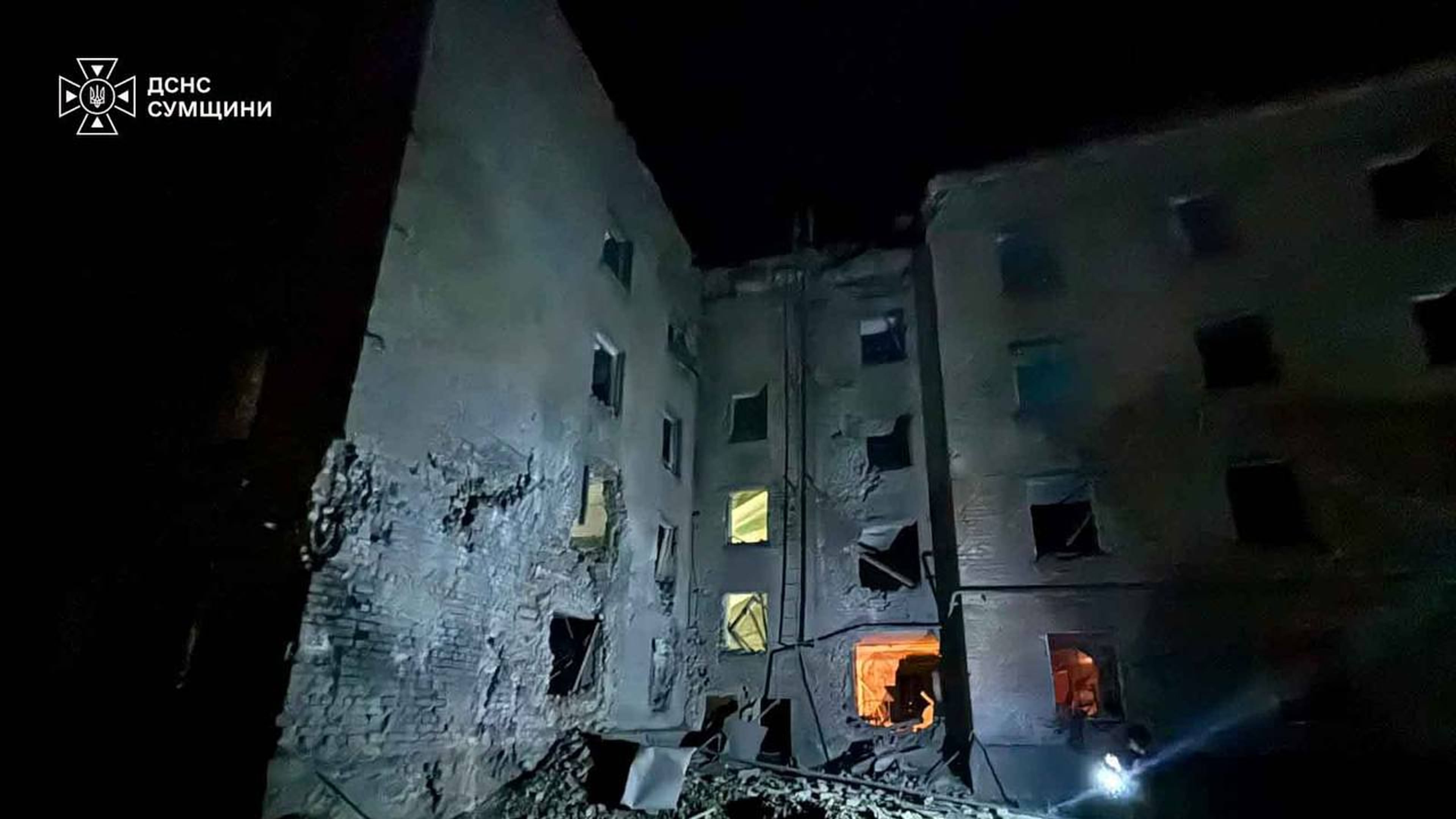 In this photo provided by the Ukrainian Emergency Service, a residential building is damaged following a Russian air attack in Sumy, Ukraine, Thursday, Aug. 6, 2026. (Ukrainian Emergency Service via AP)