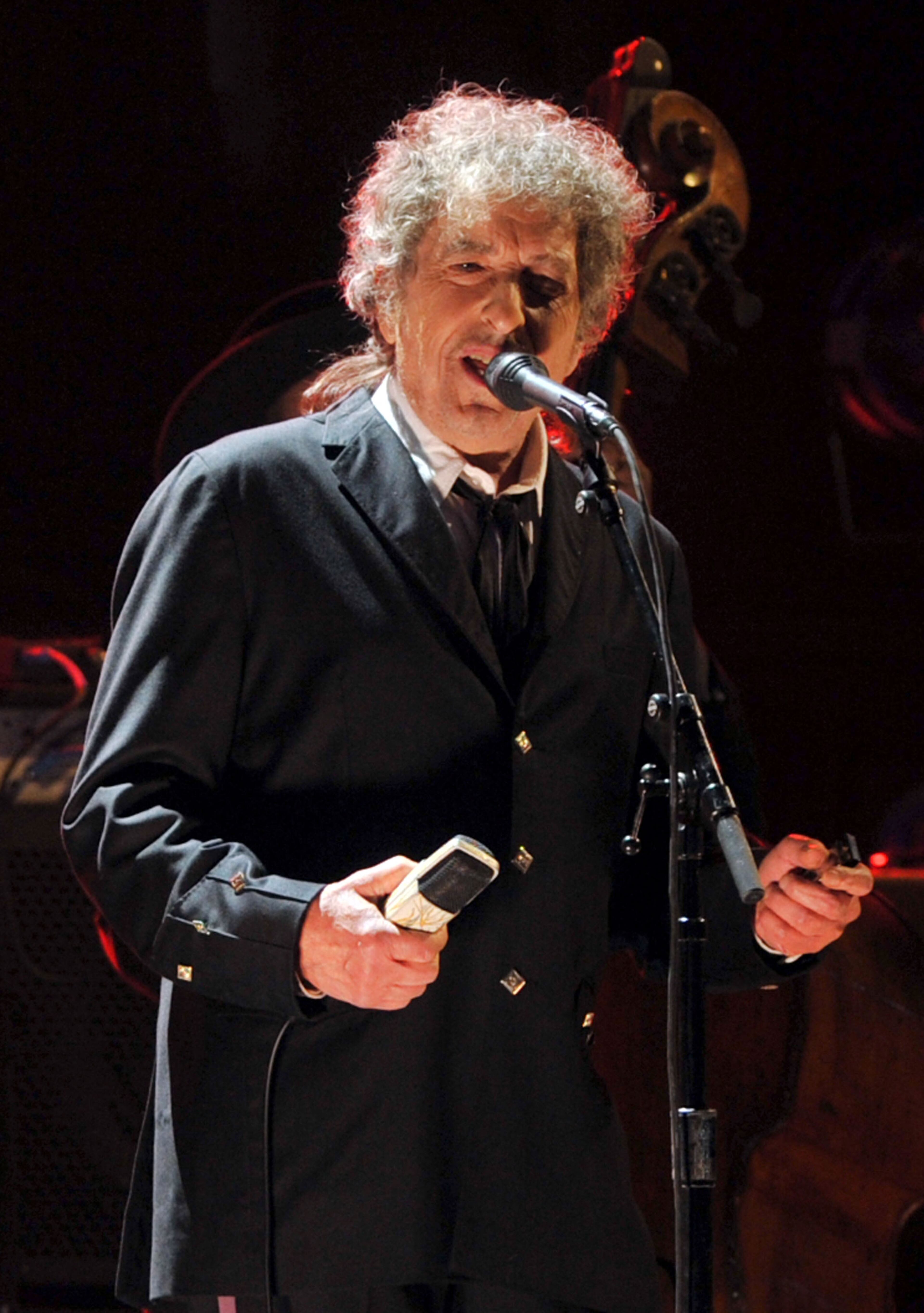 HOLLYWOOD, CA - JANUARY 12: Musician Bob Dylan performs onstage during the 17th Annual Critics' Choice Movie Awards held at The Hollywood Palladium on January 12, 2012 in Los Angeles, California. (Photo by Kevin Winter/Getty Images)