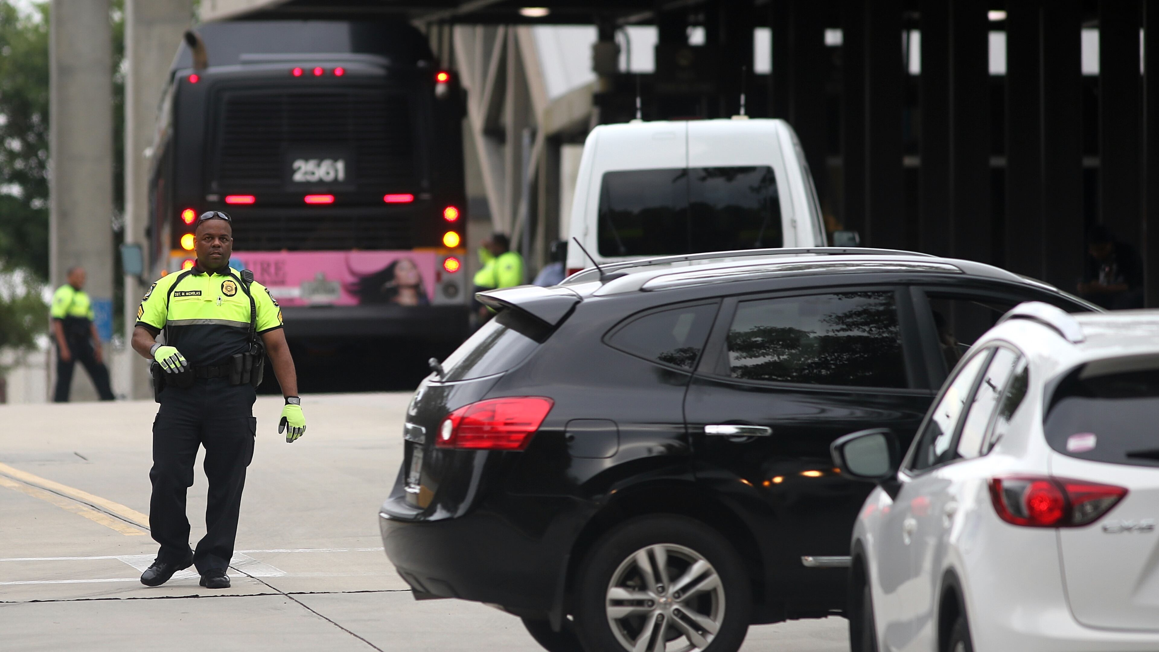 MARTA experienced serious delays after a woman tried jumping in front of a train. BEN GRAY/ BGRAY@AJC.COM