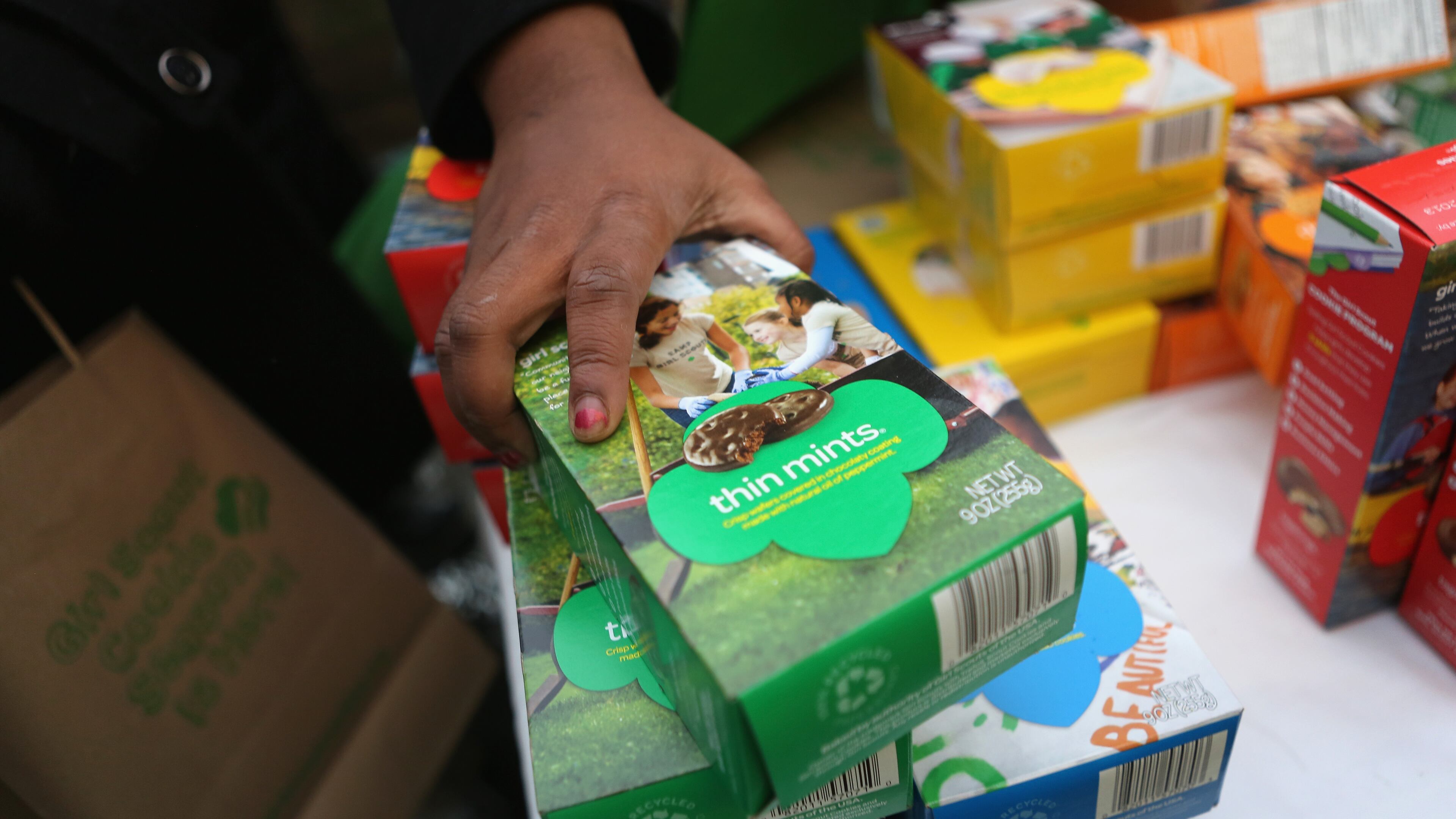NEW YORK, NY - FEBRUARY 08: Girl Scouts sell cookies as a winter storm moves in on February 8, 2013 in New York City. (Photo by John Moore/Getty Images)