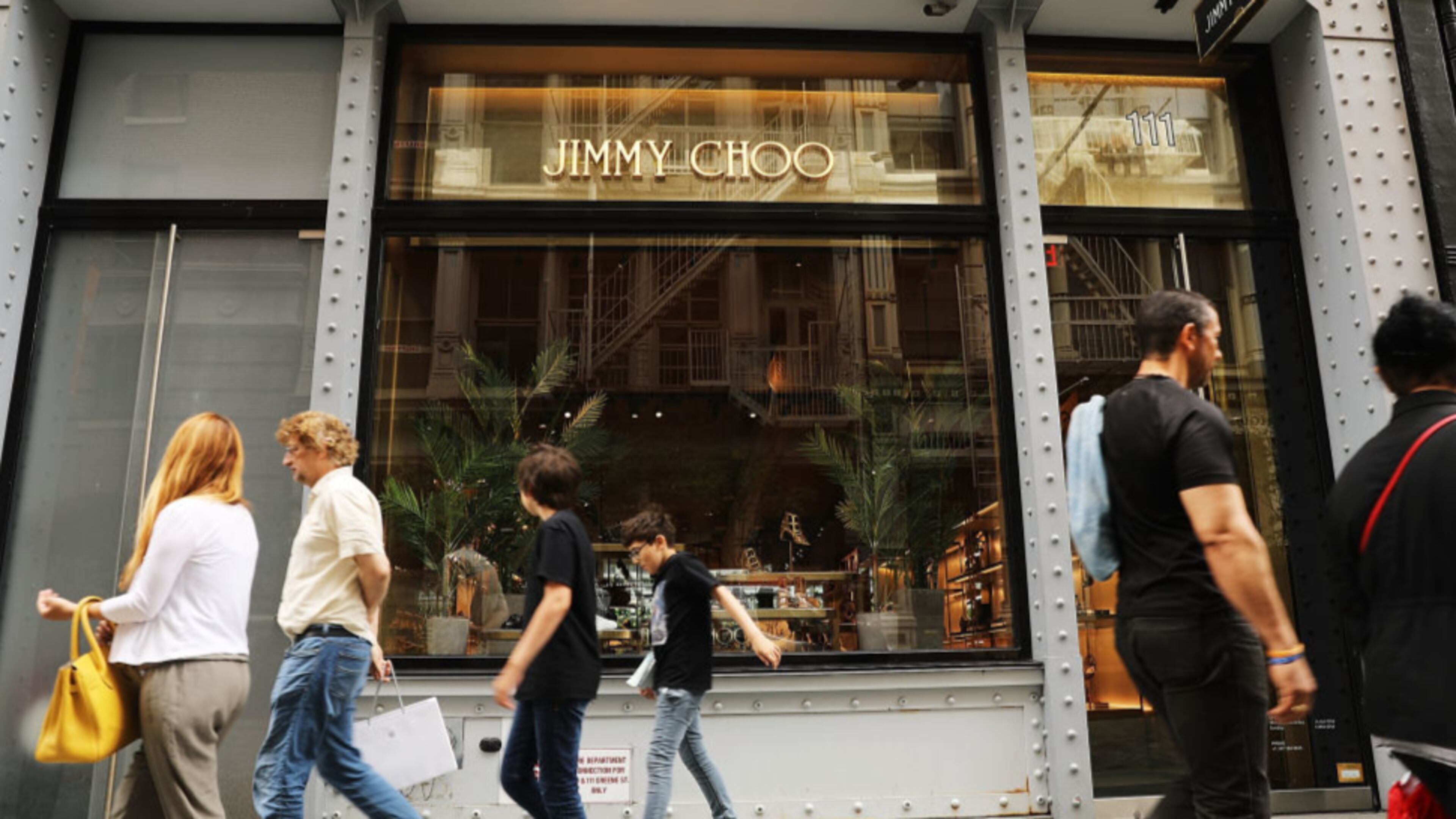 NEW YORK, NY - JULY 25: A Jimmy Choo store stands in lower Manhattan on July 25, 2017 in New York City. Michael Kors Holdings announced on Tuesday that it had agreed to buy the shoe company Jimmy Choo for 896 million pounds, or about $1.2 billion. As retail sales across the country continue to weaken, many companies are starting to search for new sources of growth, especially in more luxury brand markets. (Photo by Spencer Platt/Getty Images)