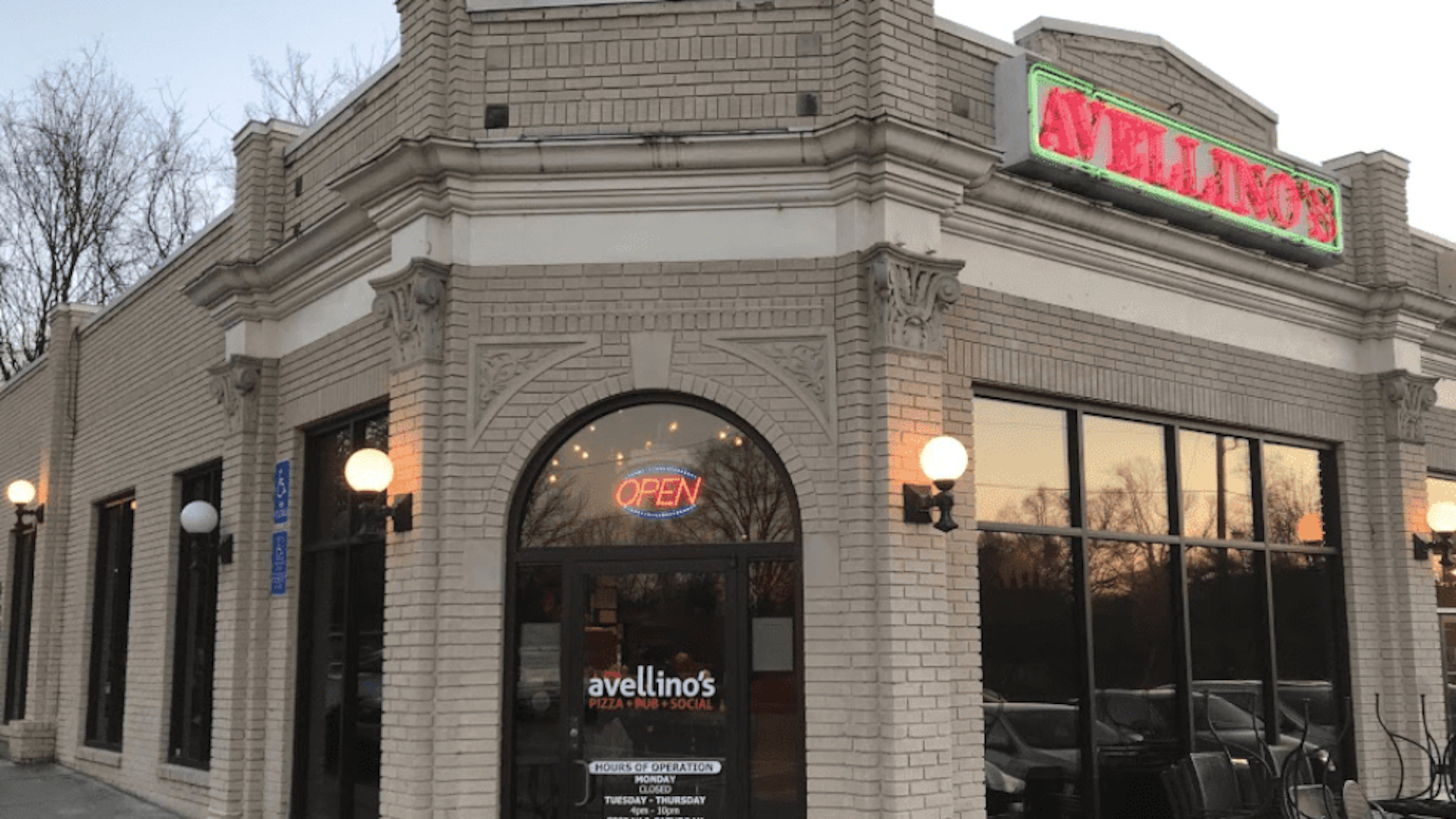 A Detroit-style pizzeria will take over the former Avellino's space.