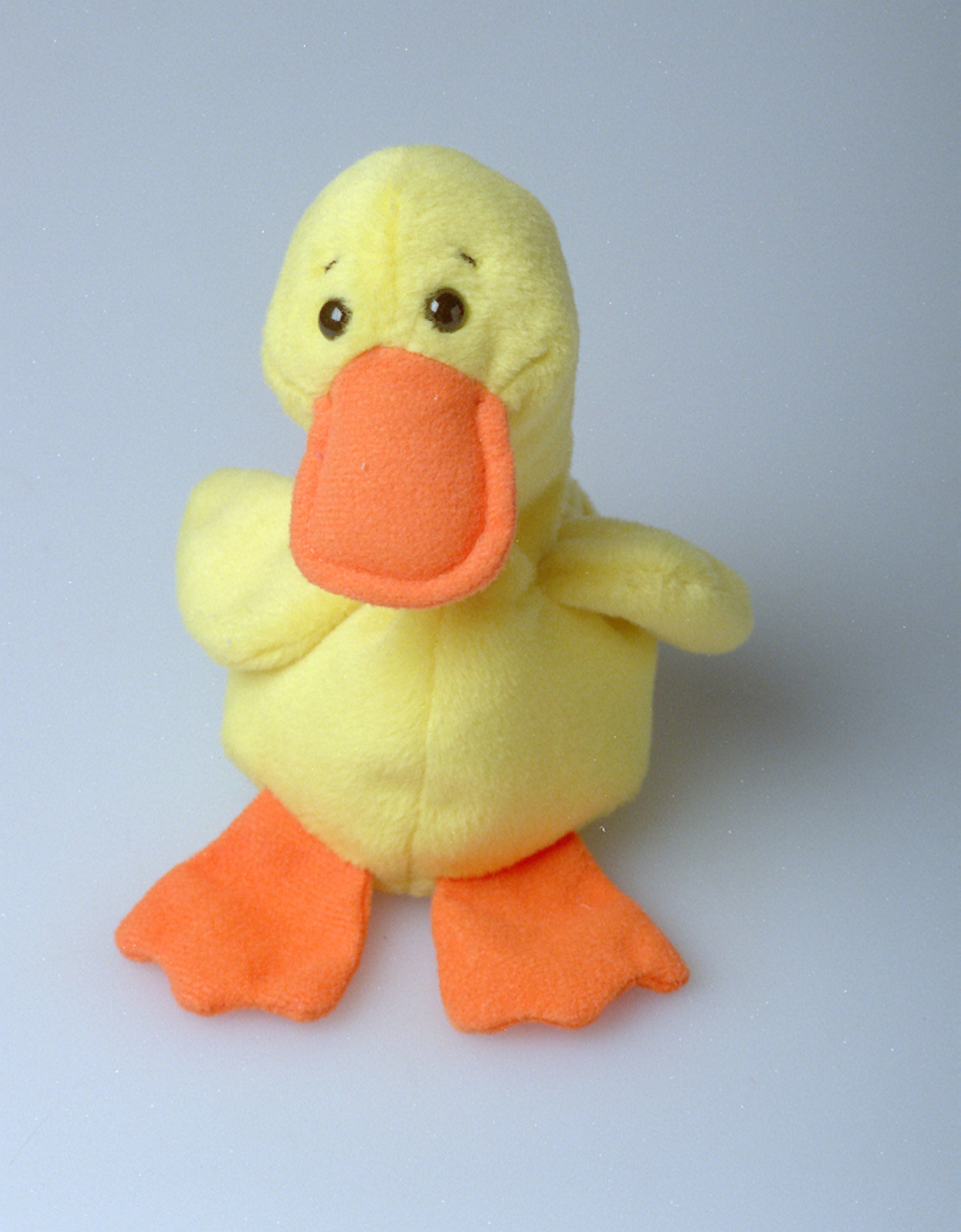 970509 - Atlanta, Georgia - Beanie Babies - Julie will ID. (AJC Staff Photo/Kevin Keister)