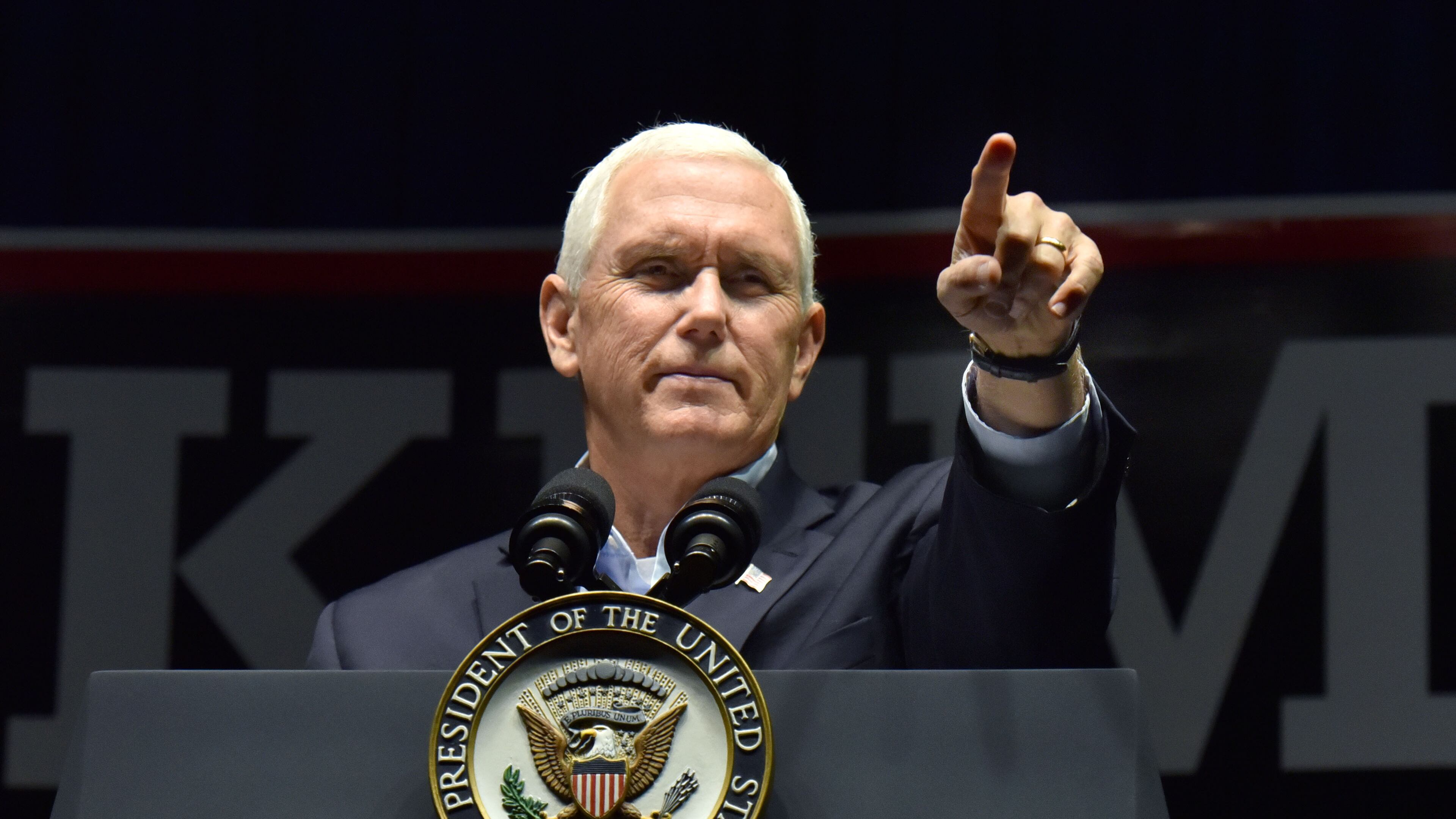 Vice President Mike Pence speaks in support of then-gubernatorial candidate Brian Kemp at the Dalton Convention Center on Nov. 1, 2018. HYOSUB SHIN / HSHIN@AJC.COM