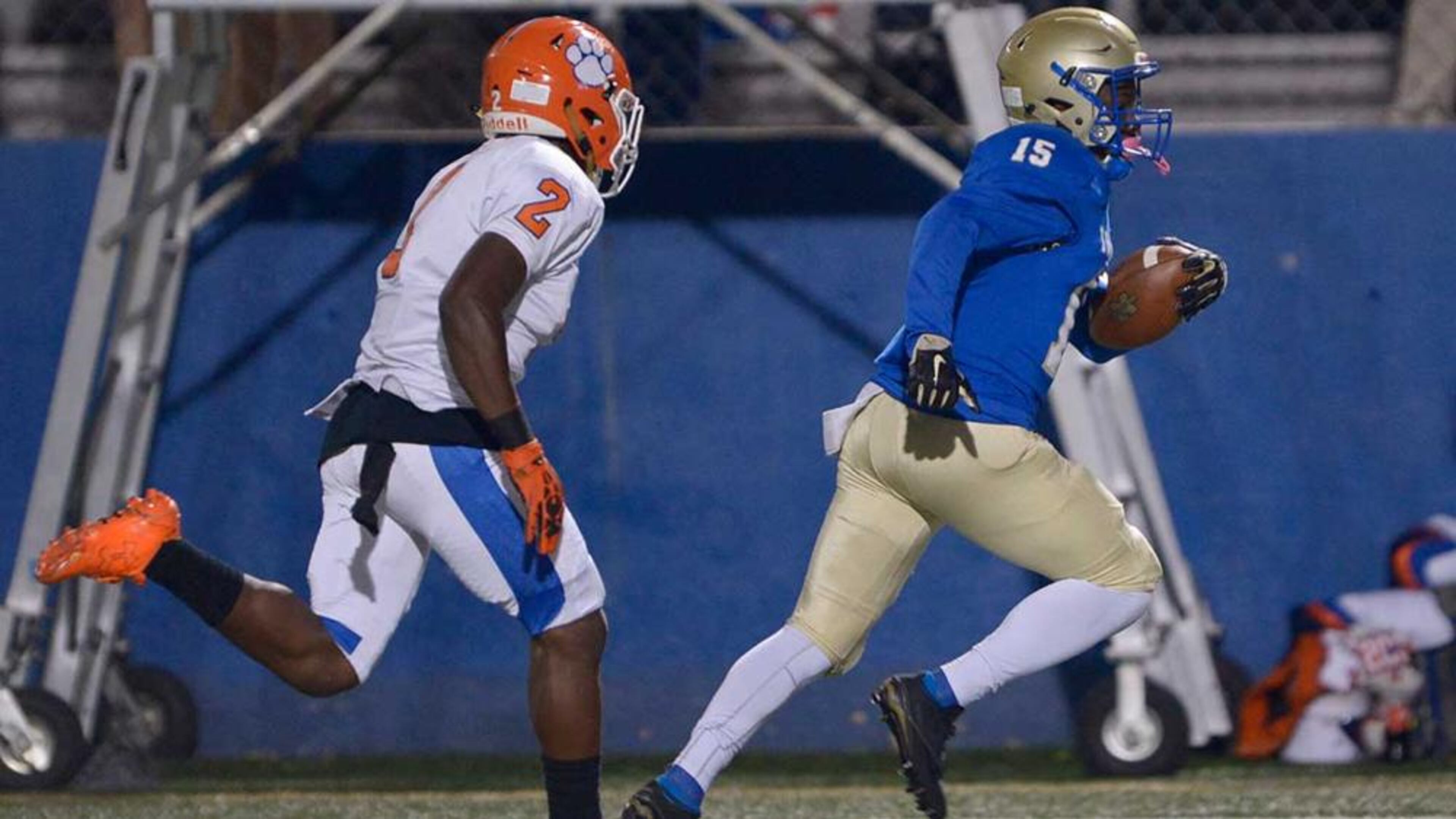 Daniel Varnado/SpecialMcEachern's Brandon Smith runs in for a touchdown as Parkview's Malik Washington trails on the play. (Daniel Varnado/Special)