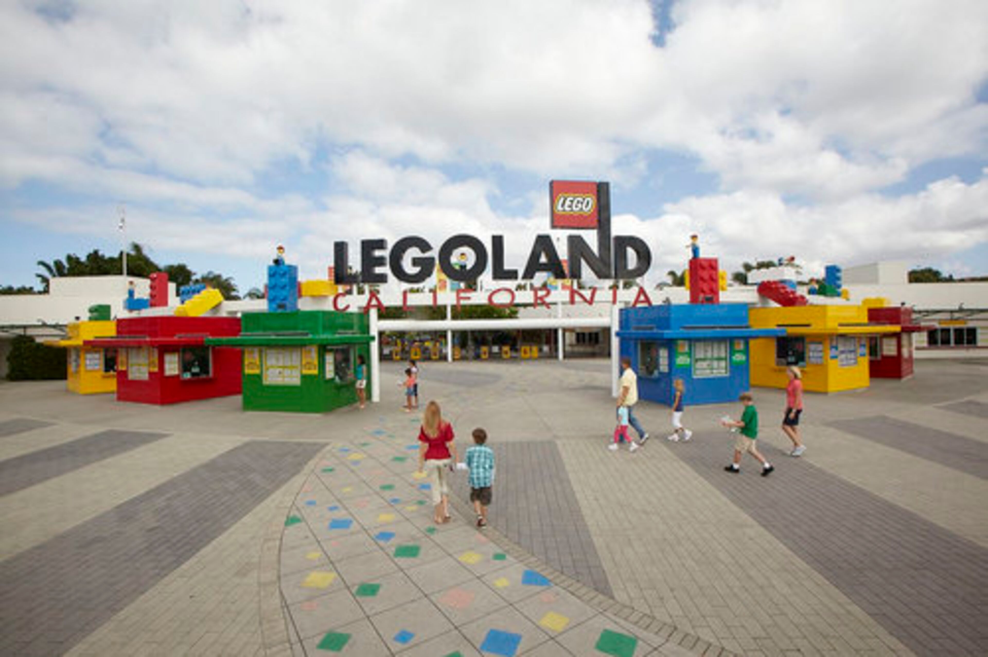 For the kids and the inner child in you, LEGOLAND California is a family theme park located in Carlsbad. The park offers interactive attractions, family rides, shows, restaurants, shopping and landscape features specifically geared for families with children ages 2 to 12. There are more than 15,000 LEGO models in the Park created from more than 35 million LEGO bricks. LEGOLAND Florida is scheduled to open in 2011.