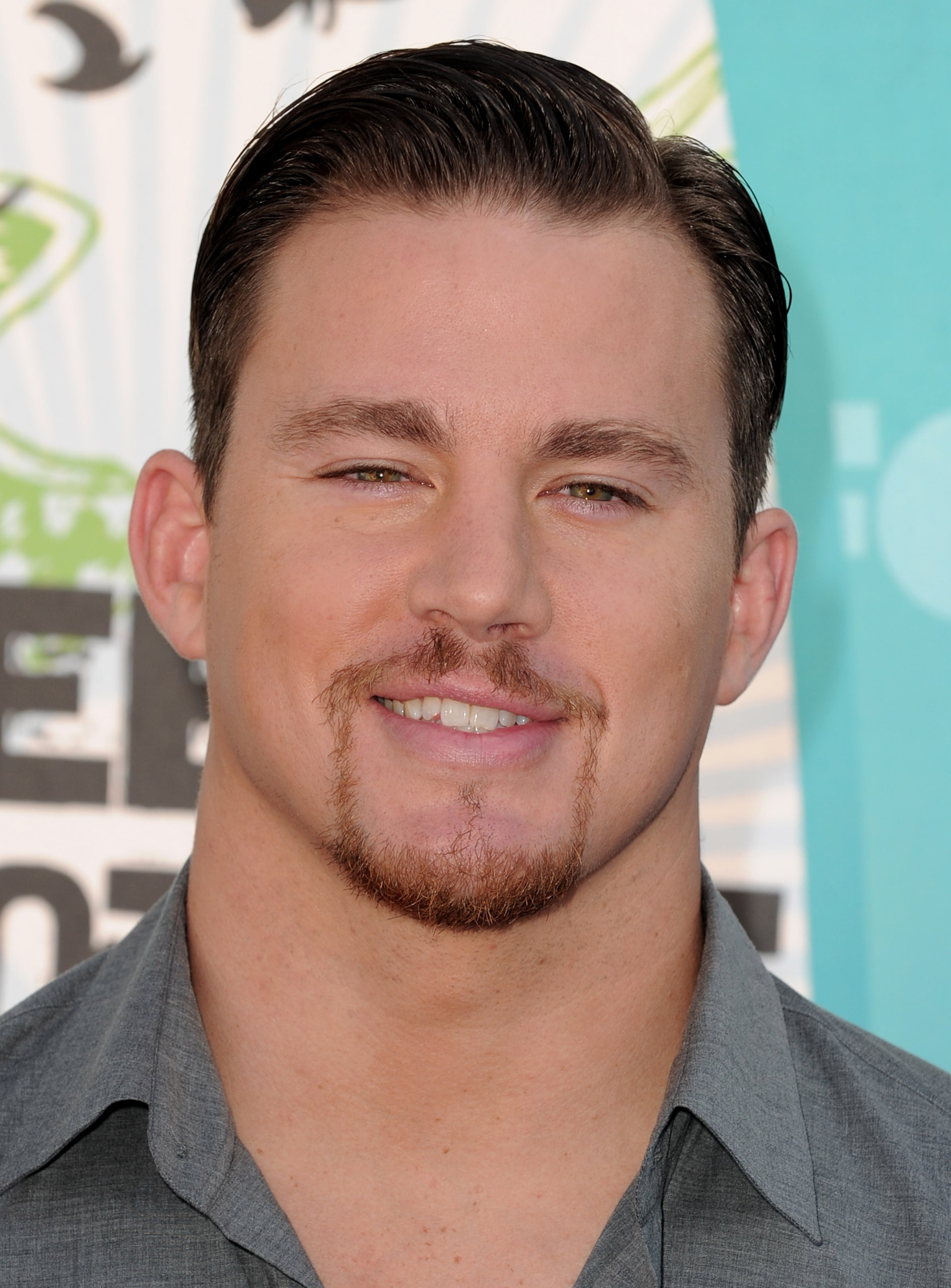 UNIVERSAL CITY, CA - AUGUST 08: Actor Channing Tatum arrives at the 2010 Teen Choice Awards at Gibson Amphitheatre on August 8, 2010 in Universal City, California. (Photo by Alberto E. Rodriguez/Getty Images)