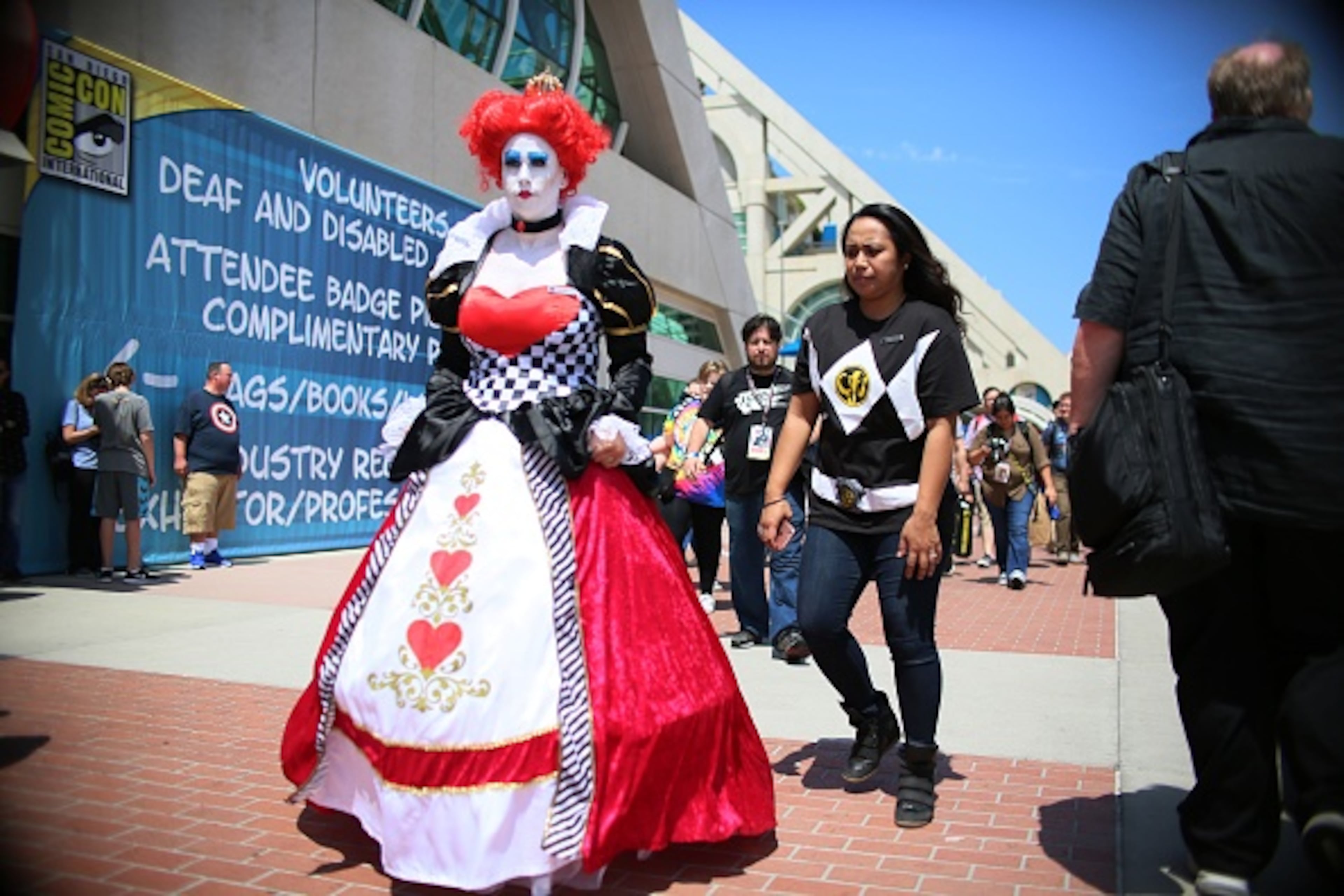 SAN DIEGO, CA - JULY 20: Visitors dressed in Cosplay costumes walk along the San Diego Convention Center during Comic Con International on July 20, 2017 in San Diego, California. Comic Con International is North America's largest Comic convention featuring pop culture and entertainment elements across virtually all genres, including horror, animation, anime, manga, toys, collectible card games, video games, webcomics, and fantasy novels as well as movie premieres and actor panels.(Photo by Sandy Huffaker/Getty Images)