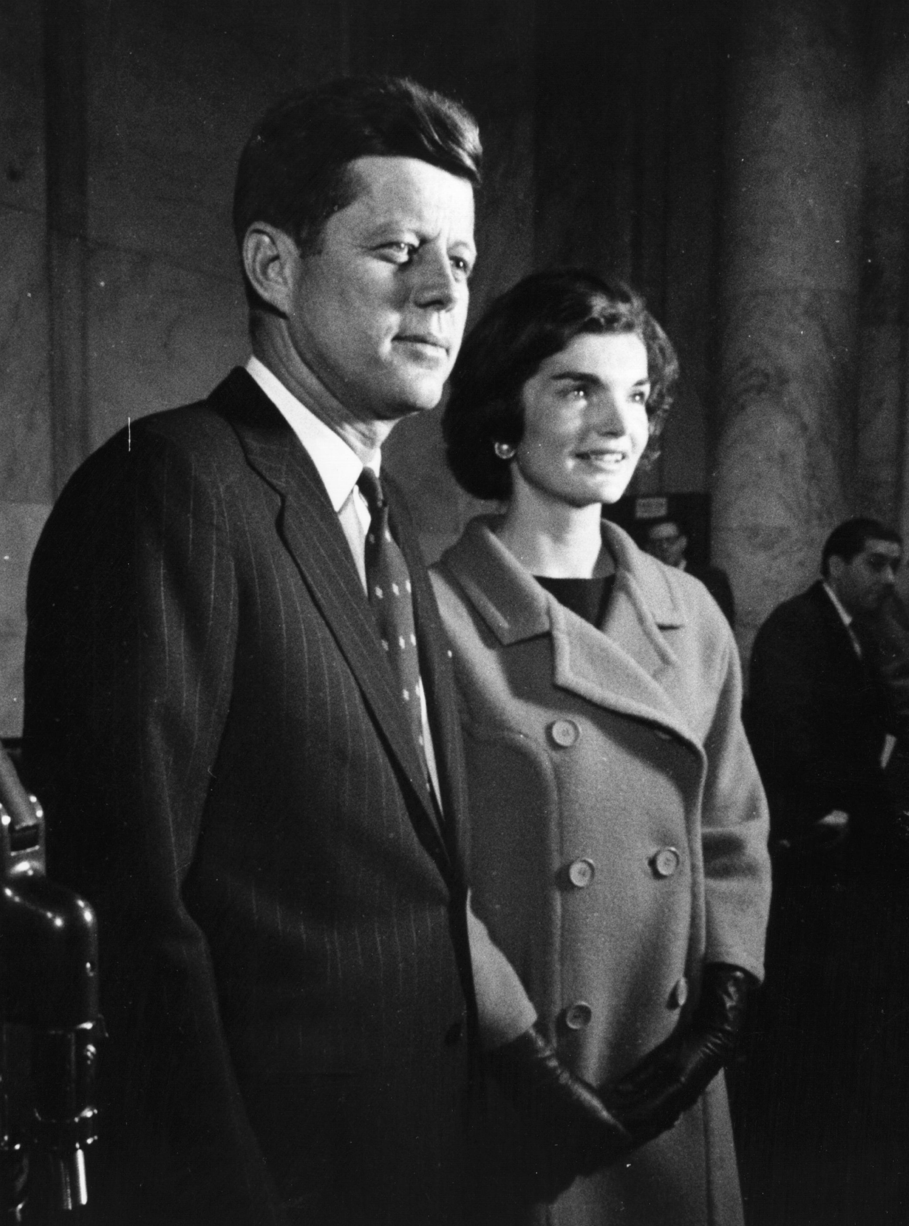 John Fitzgerald Kennedy, American senator with his wife, seeking the Democratic nomination for the presidential election. (Keystone/Getty Images)