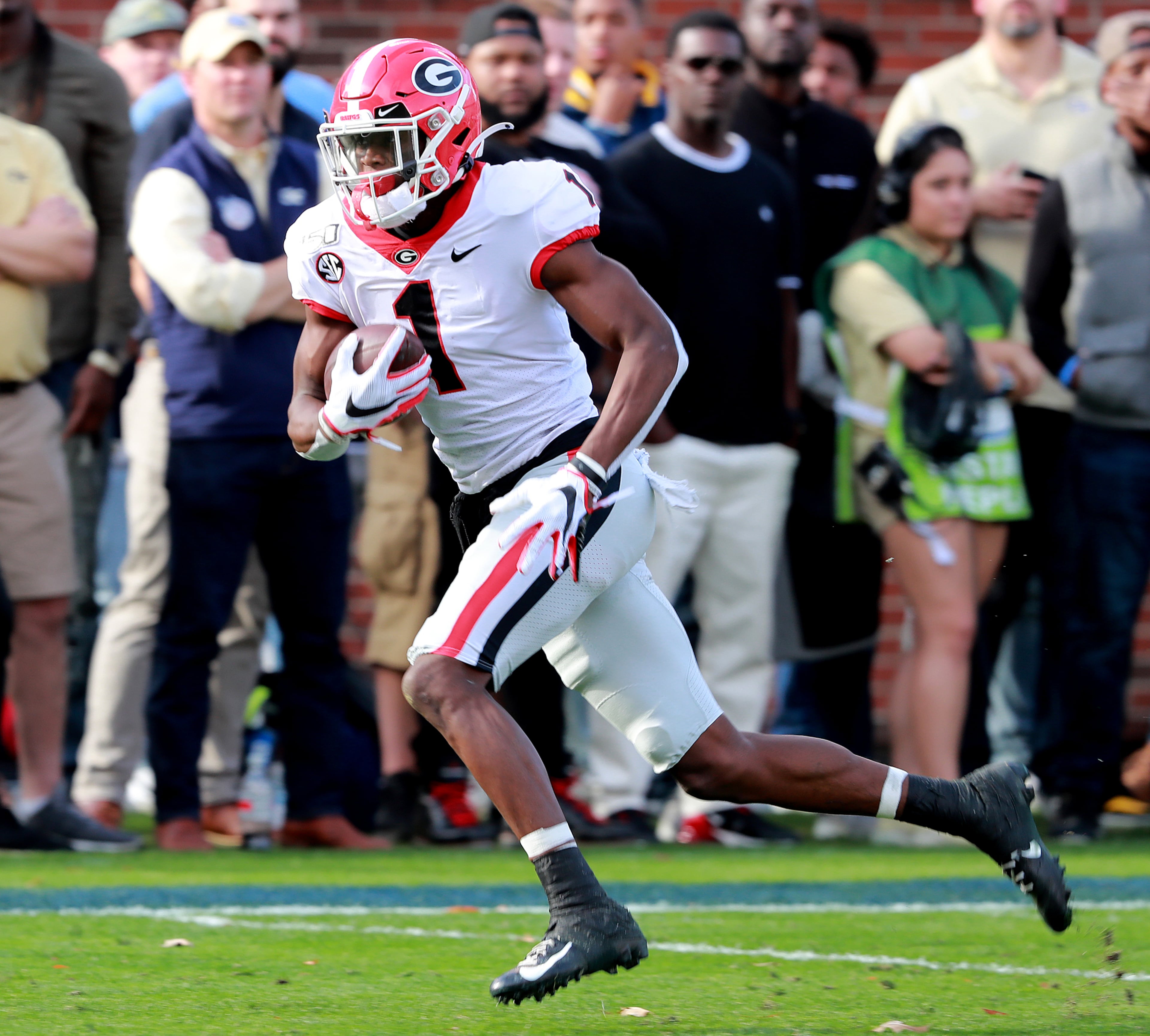 Georgia wide receiver George Pickens makes a touchdown reception to take a 31-7 lead over Georgia Tech during the third quarter in a NCAA college football game on Saturday, November 30, 2019, in Atlanta. Curtis Compton/ccompton@ajc.com
