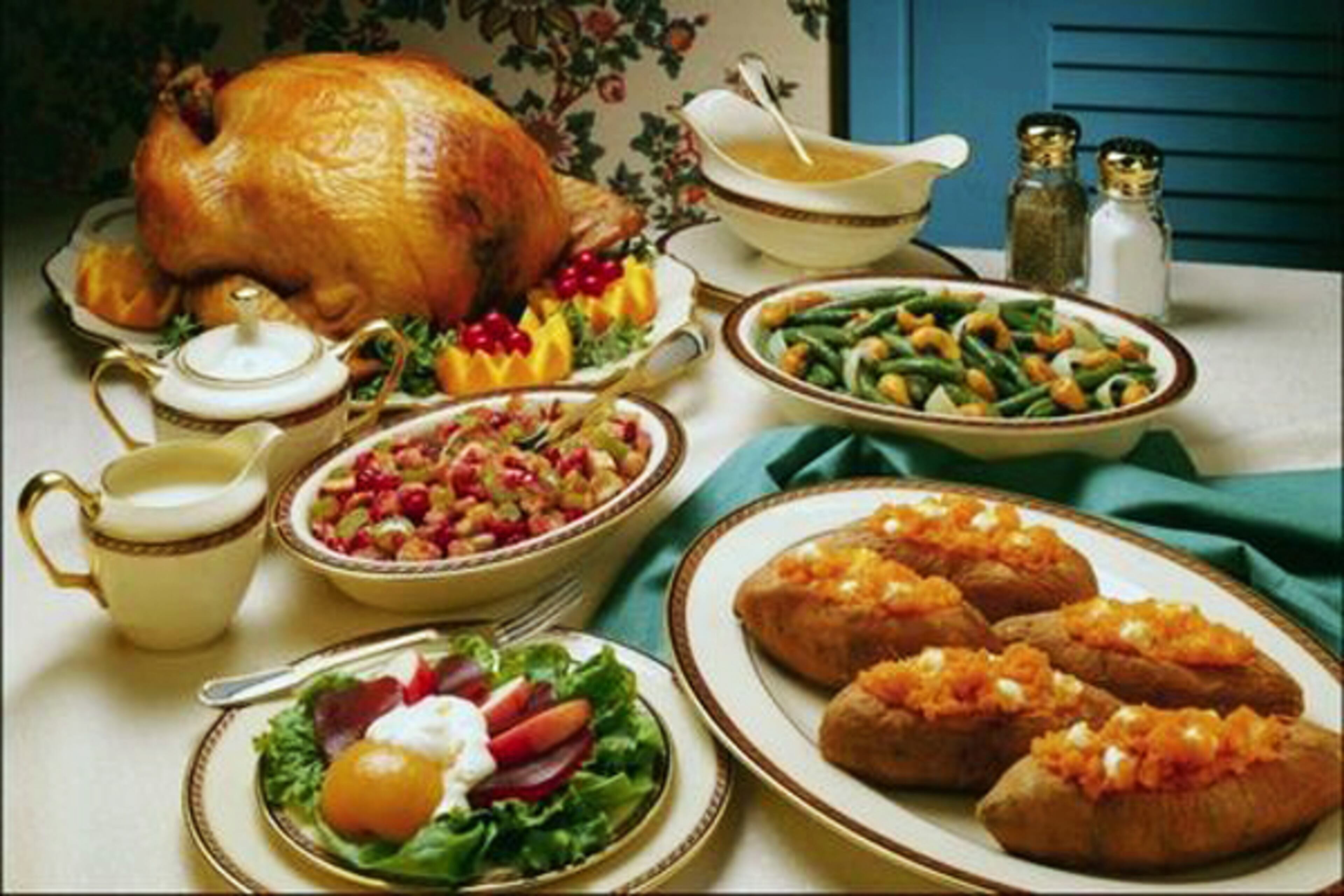 Thanksgiving came in as the second favorite holiday for 2,400 Americans.
