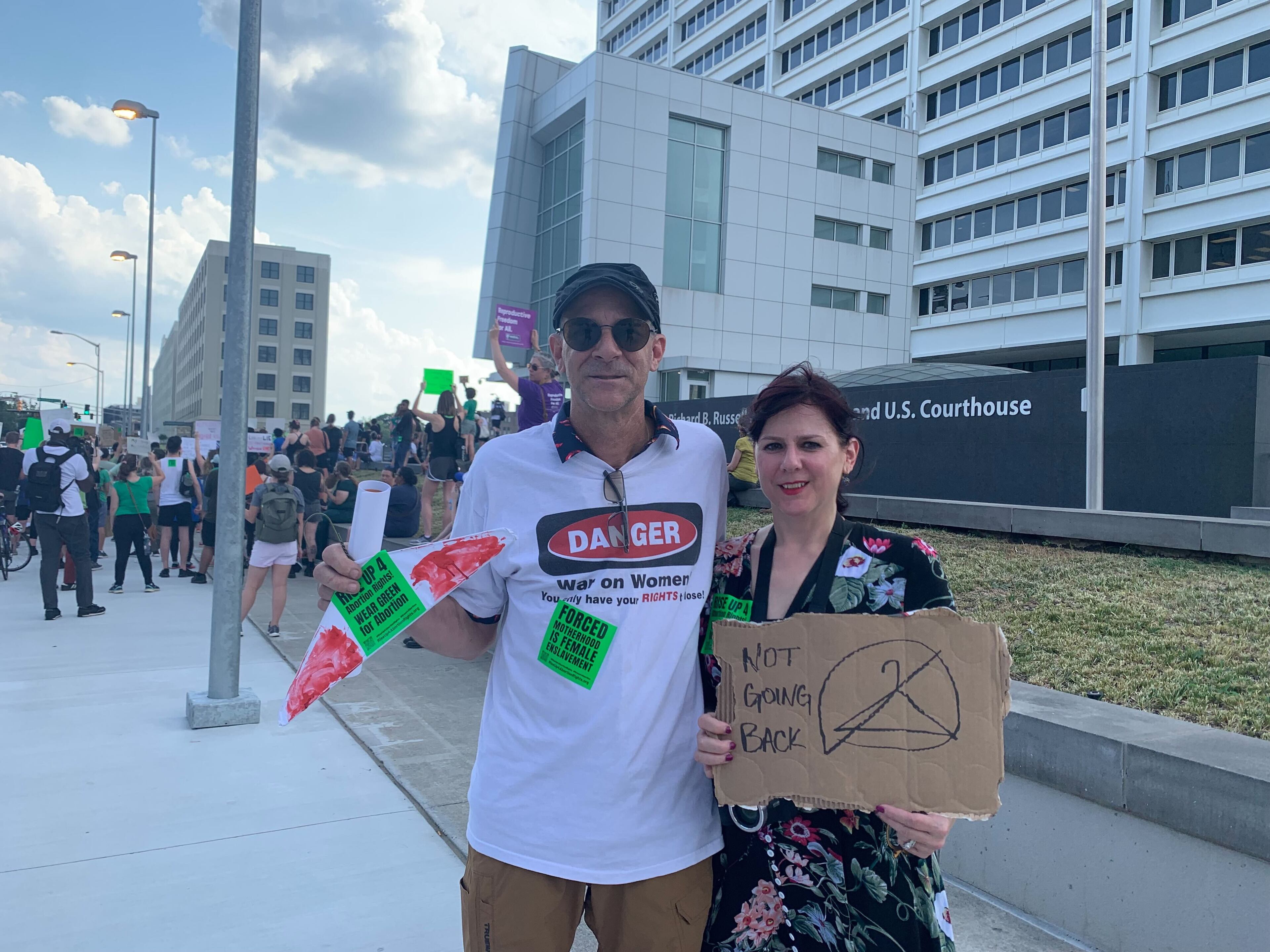 Lee Strum and Chrisy Erickson Strum.