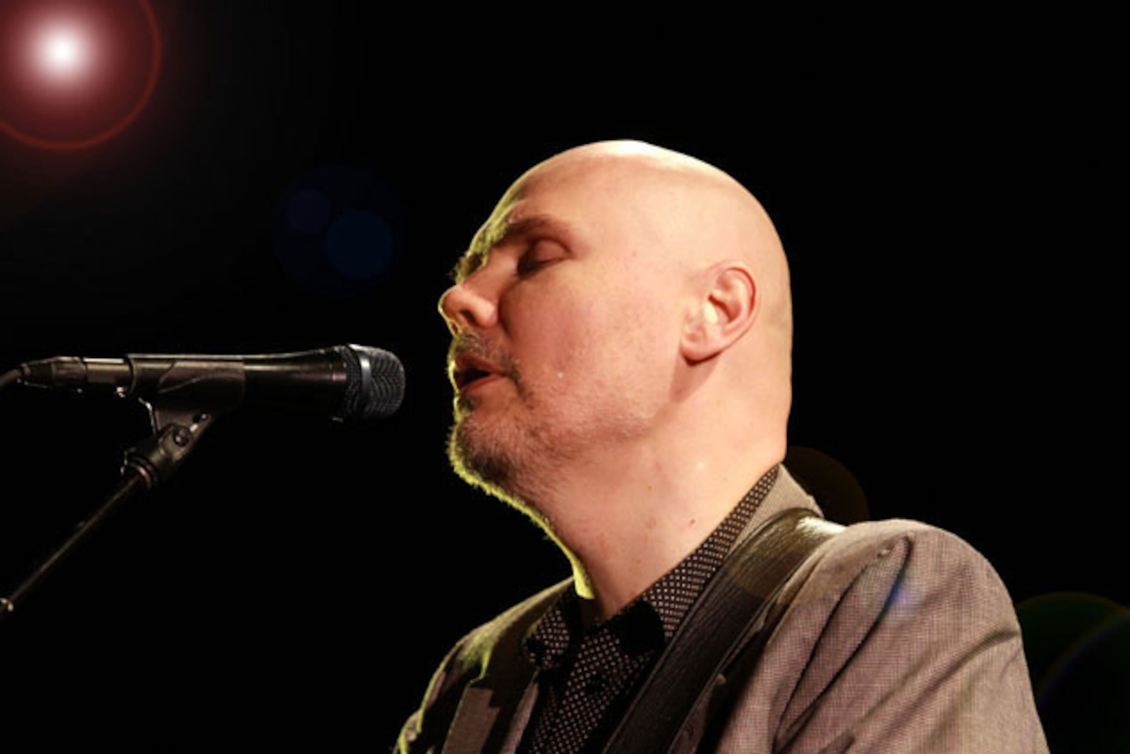Billy Corgan performs "Cross Your Gate." Billy Corgan and his Smashing Pumpkins played to a packed Cobb Energy Centre crowd Tuesday night, April 26, 2016; Liz Phair opened the show. Though the stage was set up for his touring band, which includes original Pumpkins drummer Jimmy Chamberlin, Corgan opened the show playing solo and acoustic for the first 3 songs, which is the time allotted for photographers. Robb Cohen Photography & Video /www.RobbsPhotos.com