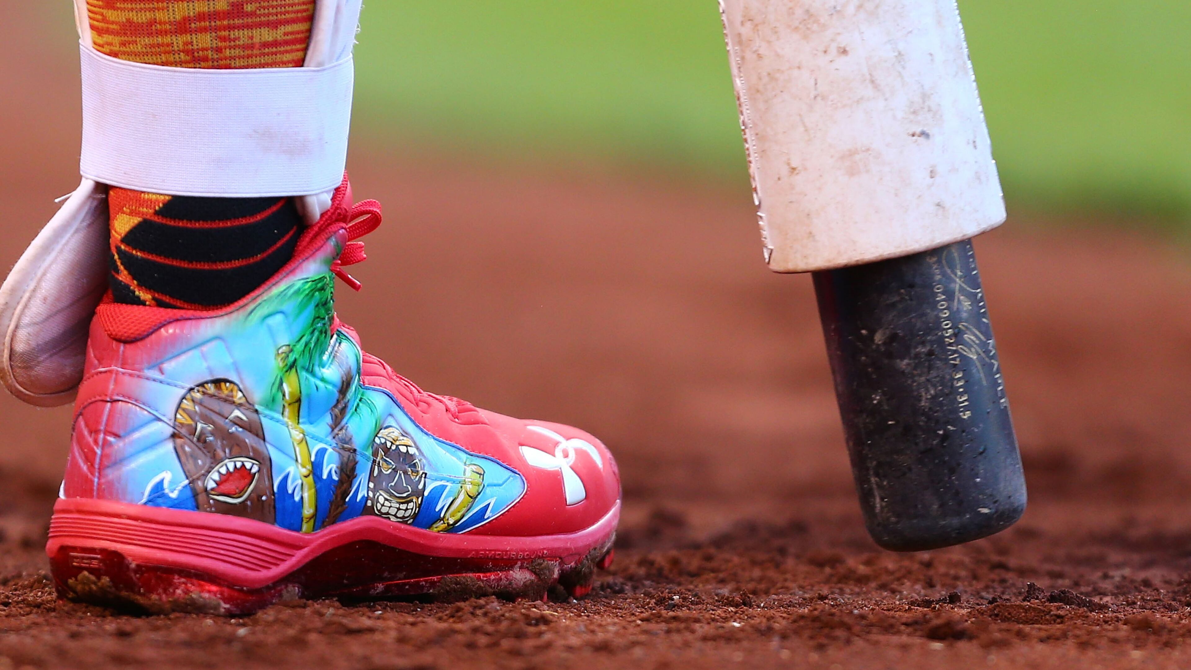 ST. LOUIS, MO - AUGUST 26: A detail shot of custom painted shoes worn Kolten Wong #16 of the St. Louis Cardinals for the Player's Weekend in a game against the Tampa Bay Rays at Busch Stadium on August 26, 2017 in St. Louis, Missouri. (Photo by Dilip Vishwanat/Getty Images)
