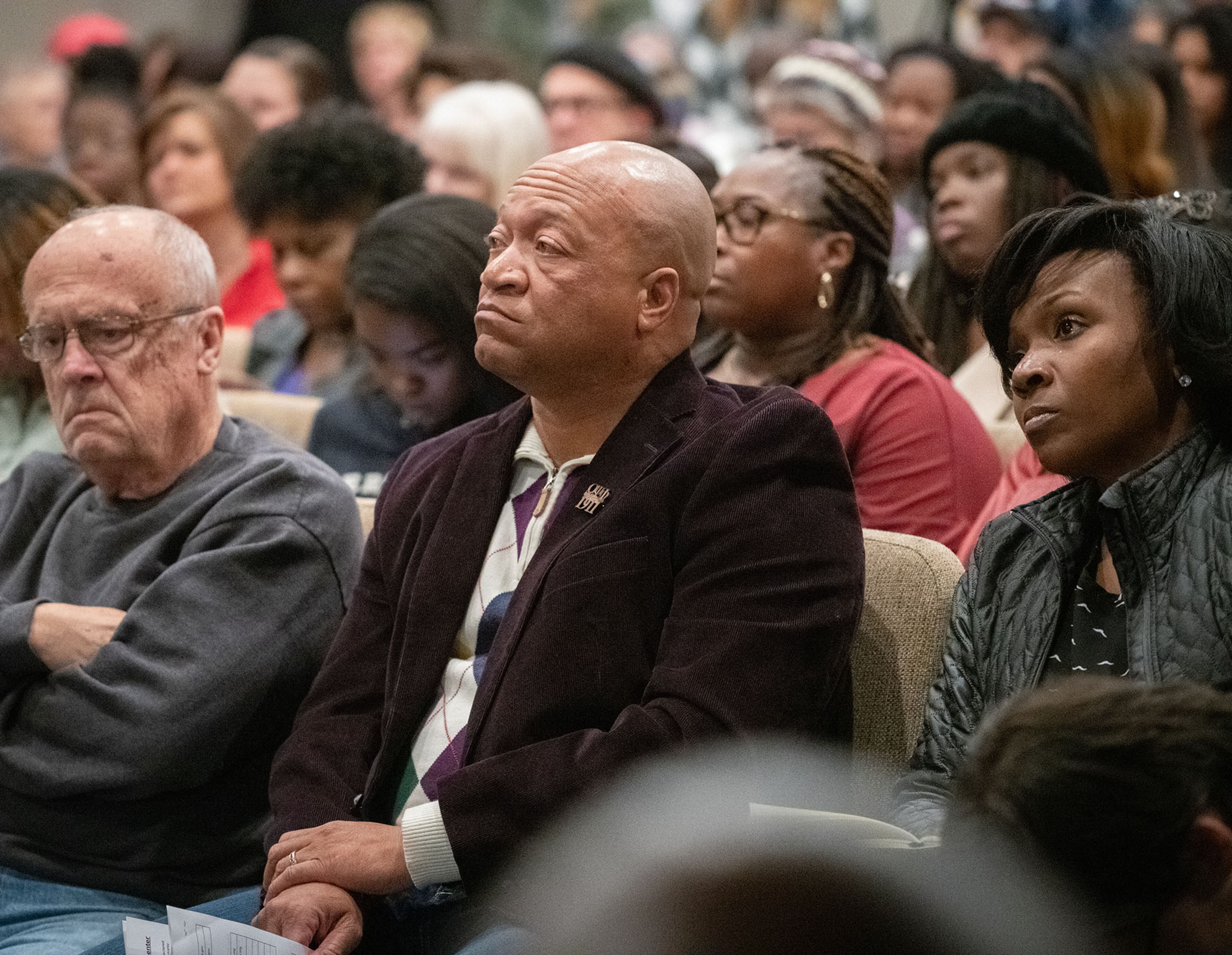 120619 MARIETTAâ Maj. Craig Owens, who is running for Sheriff of Cobb County, listens during a town hall meeting hosted by the ACLU of Georgia, Cobb County Southern Christian Leadership Conference and La Gente de Cobb to discuss the conditions at the Cobb County Detention Center Monday, Dec. 9, 2019 at Life Church in Marietta, Ga. PHOTO BY ELISSA BENZIE