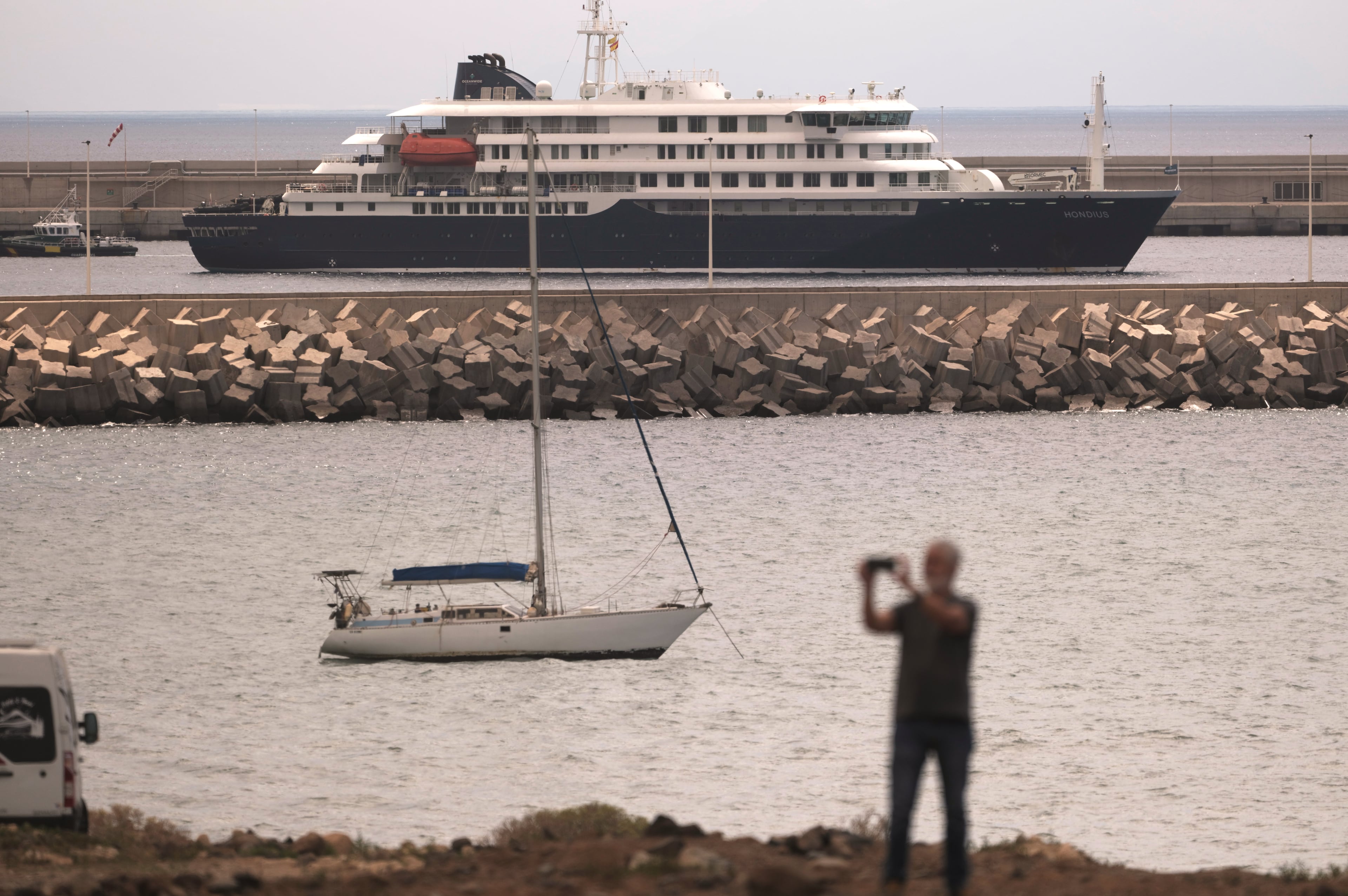 Spain Hantavirus Ship