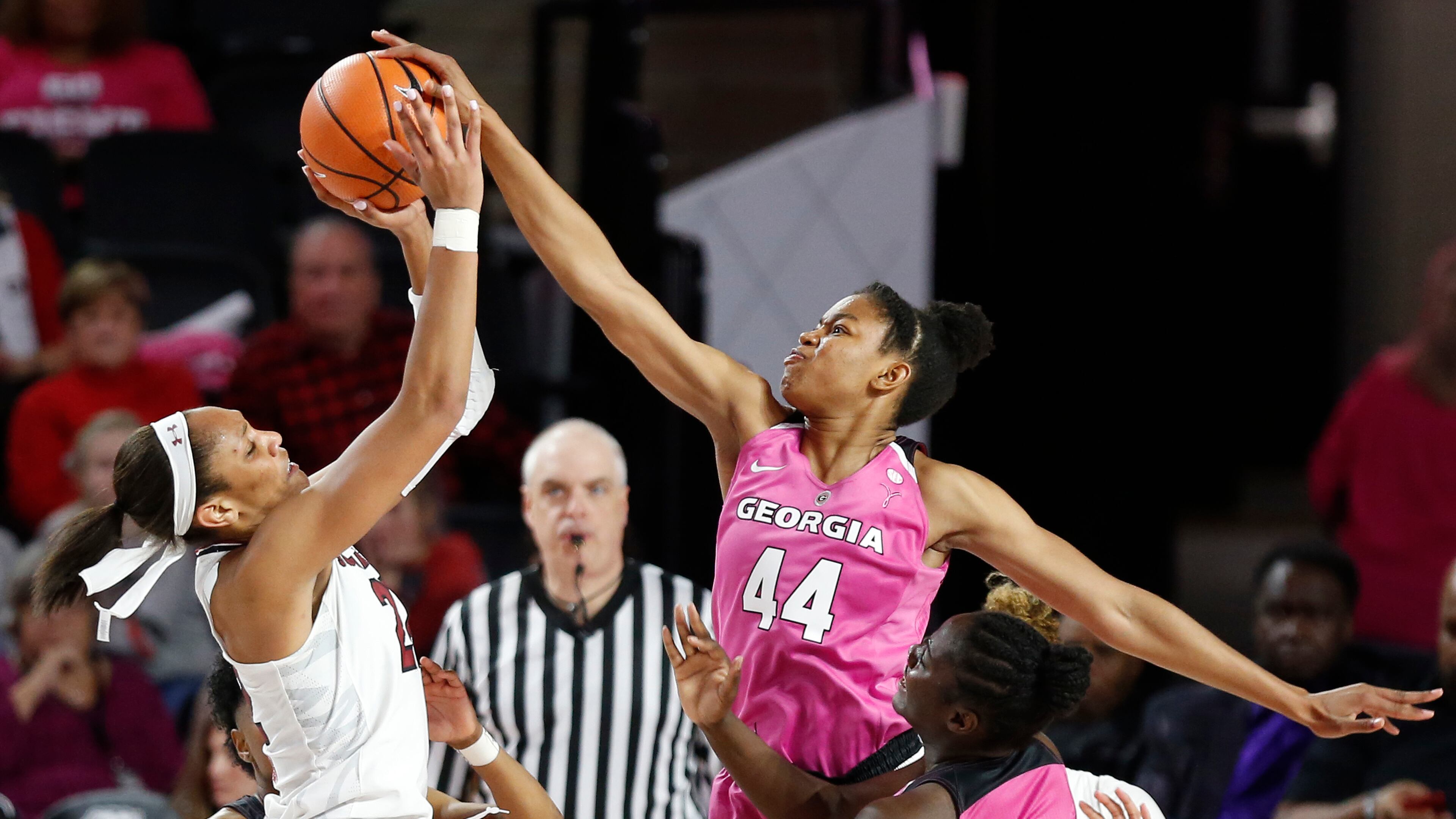 Georgia forward Malury Bates (44) blocks a shot from South Carolina forward A'ja Wilson in Athens, Ga., Thursday, Feb. 15, 2018. (Joshua L. Jones/Athens Banner-Herald via AP)