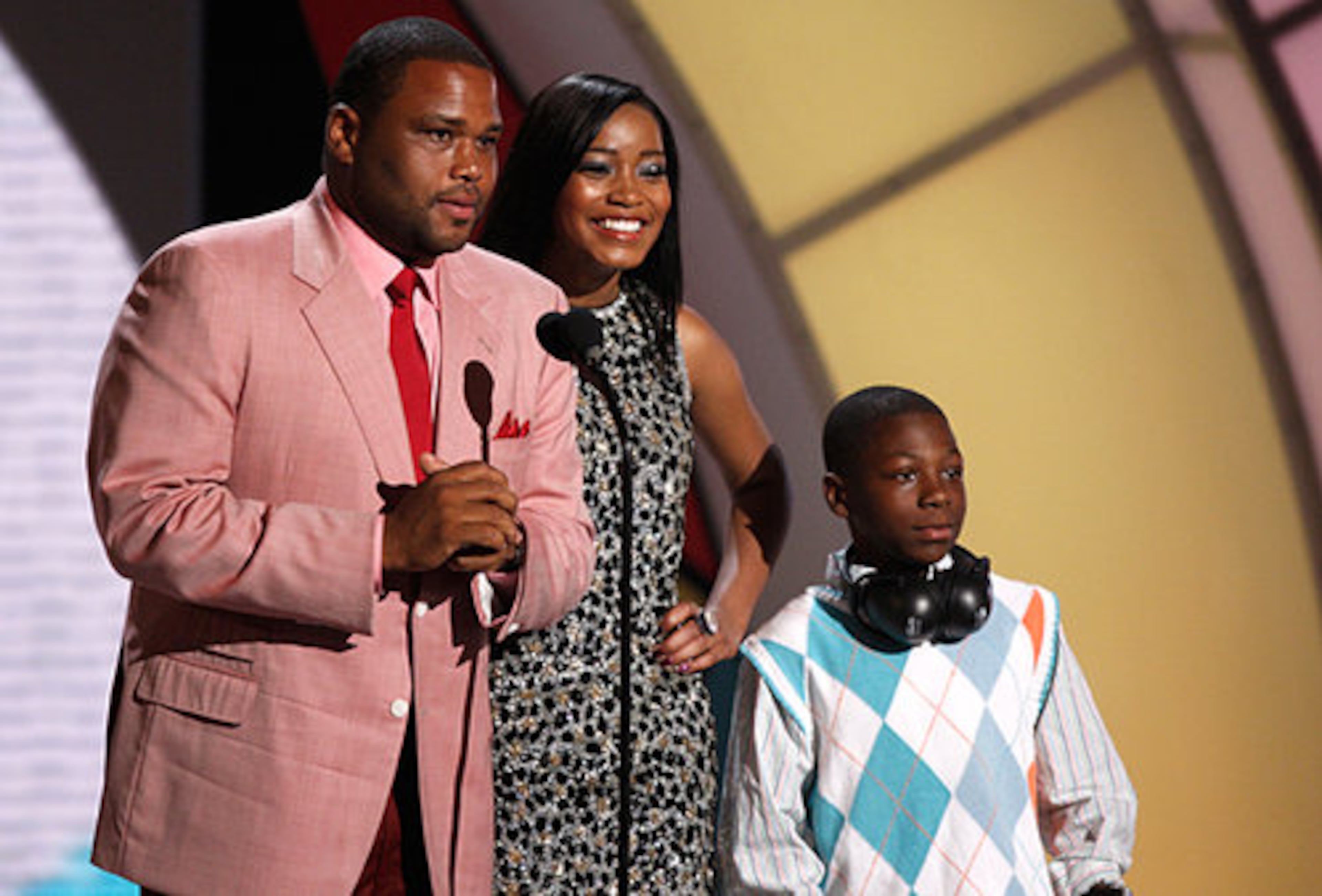 (L-R) Actors Anthony Anderson, Keke Palmer and Bobb'e J. Thompson present onstage.