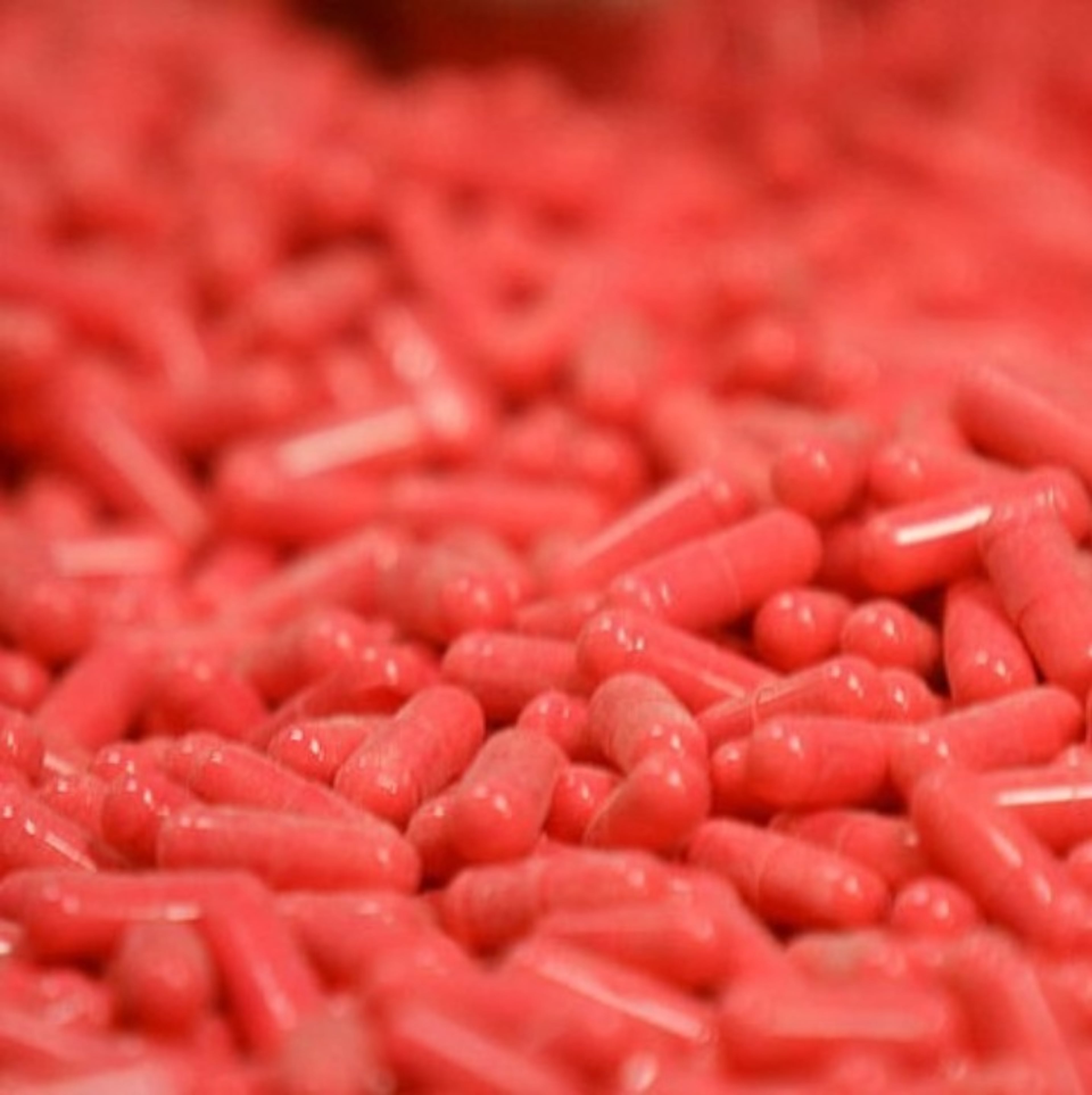 A new study on the effects of medication prescribed to those with attention deficit hyperactivity disorder suggests that teens and young people could face an increased risk of psychosis with certain drugs.